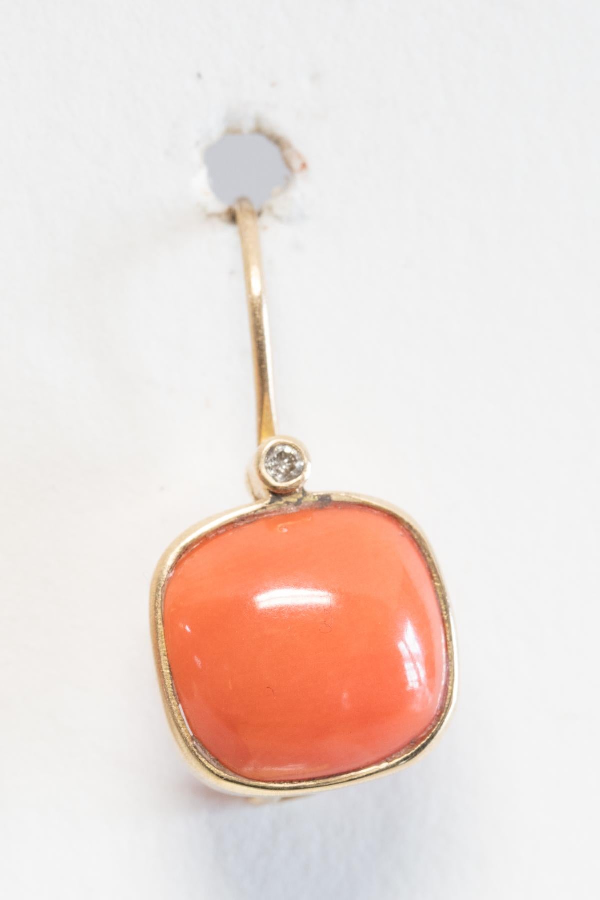 Square Cut Italian Coral with Diamonds and 18 Karat Gold In Excellent Condition In Nantucket, MA