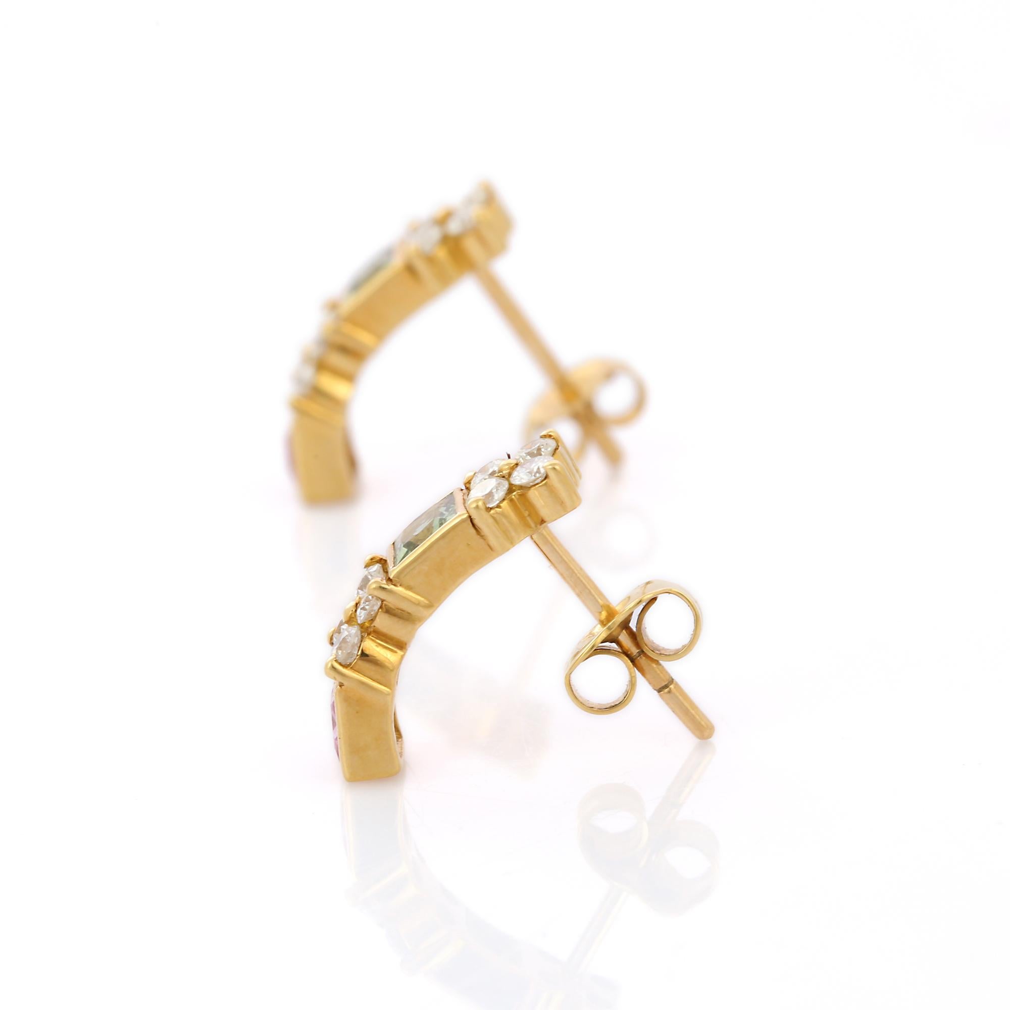 Pendientes de oro amarillo de 18 quilates con diamantes talla cuadrada y zafiro múltiple Corte cuadrado en venta