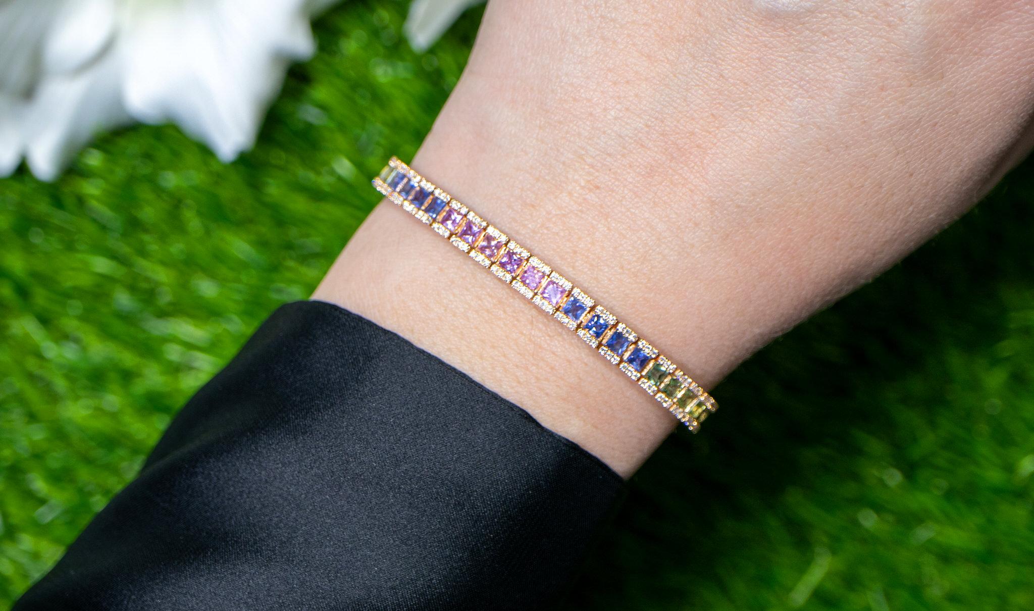 Square Cut Multicolor Sapphires Rainbow Bracelet Diamond Setting 8.9 Carats 18K In Excellent Condition For Sale In Laguna Niguel, CA