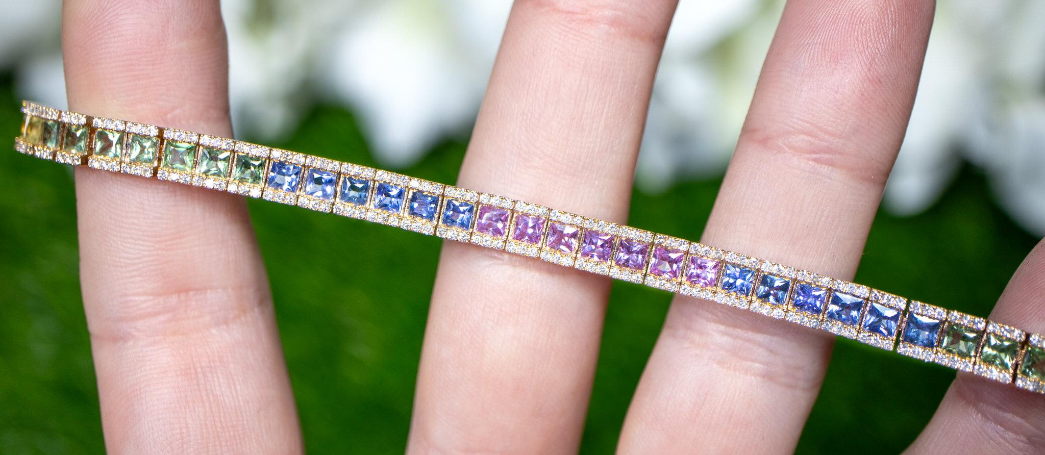 It comes with the Gemological Appraisal by GIA GG/AJP
All Gemstones are Natural
Multicolor Sapphires = 7.48 Carats
Diamonds = 1.52 Carats
Metal: 18K Rose Gold
Length: 7 Inches
Width: 0.21 Inches