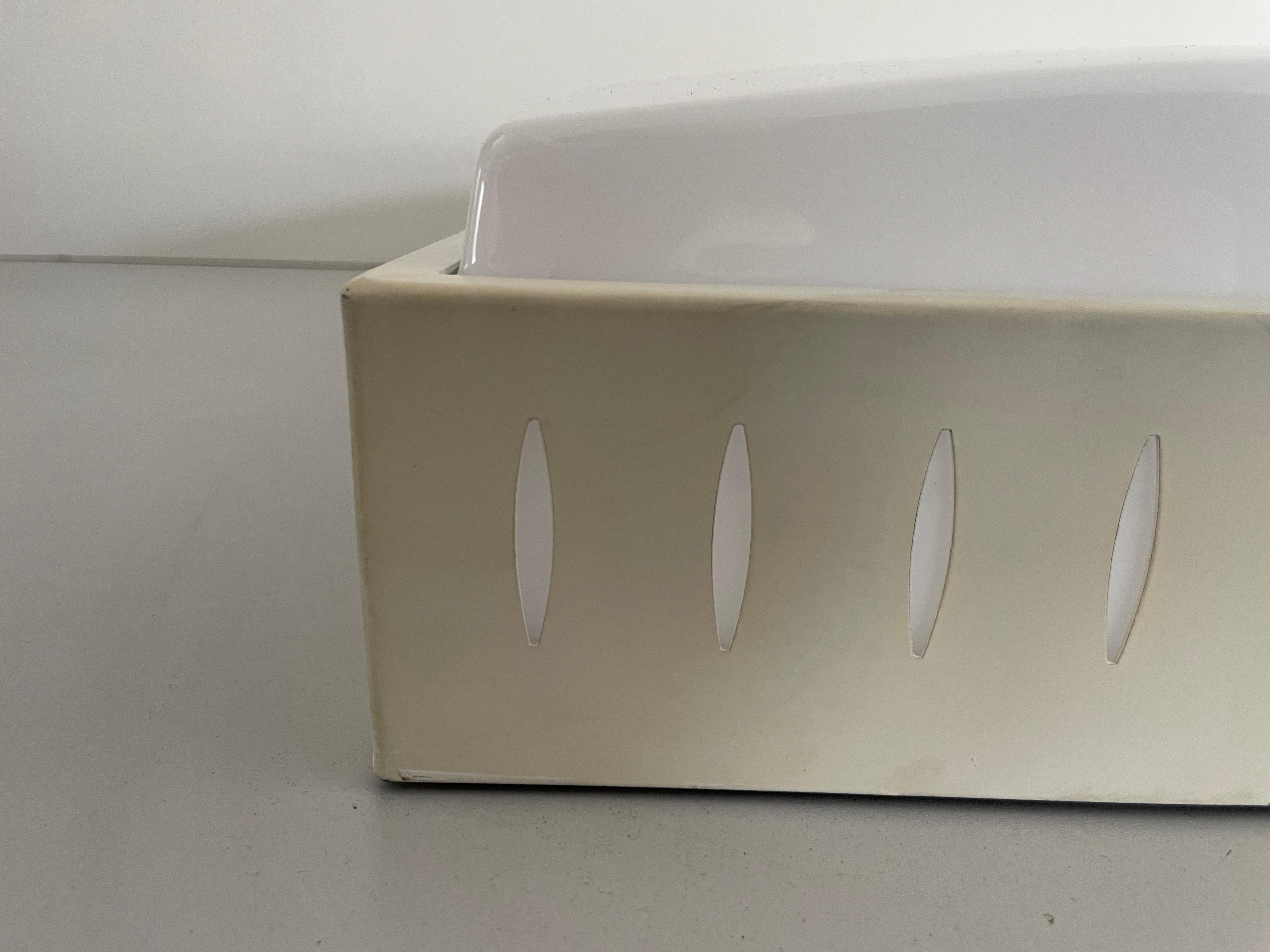 Square Design Plexiglass and White Metal Flush Mount, 1960s, Italy For Sale 1