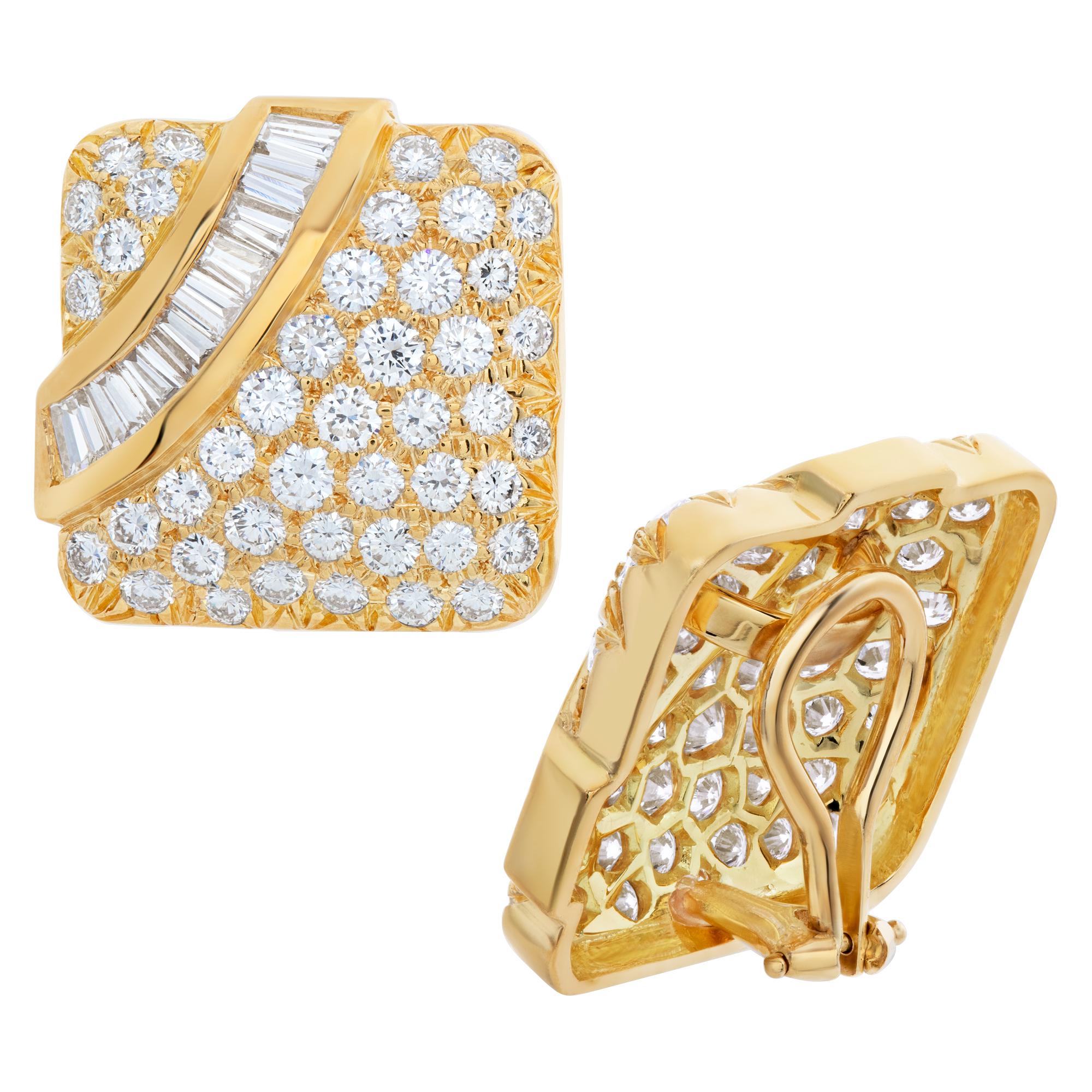 Women's Square Diamond Clip on Earrings in 18k Gold For Sale