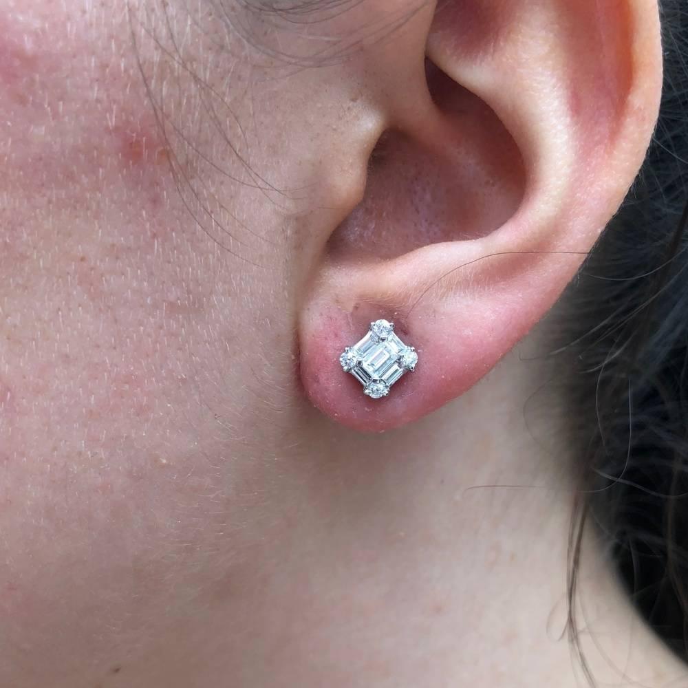 Square Diamond Cluster Gold Earrings For Sale 2