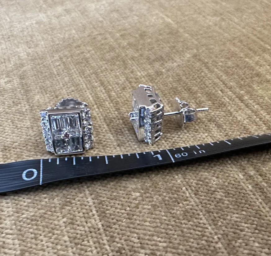 Women's or Men's Square Diamond Illusion Button Earrings with Center Pink Diamond in Platinum For Sale