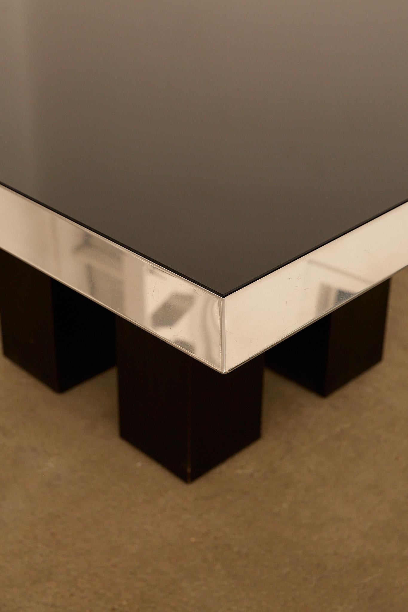 Moderne Table à manger carrée en vente