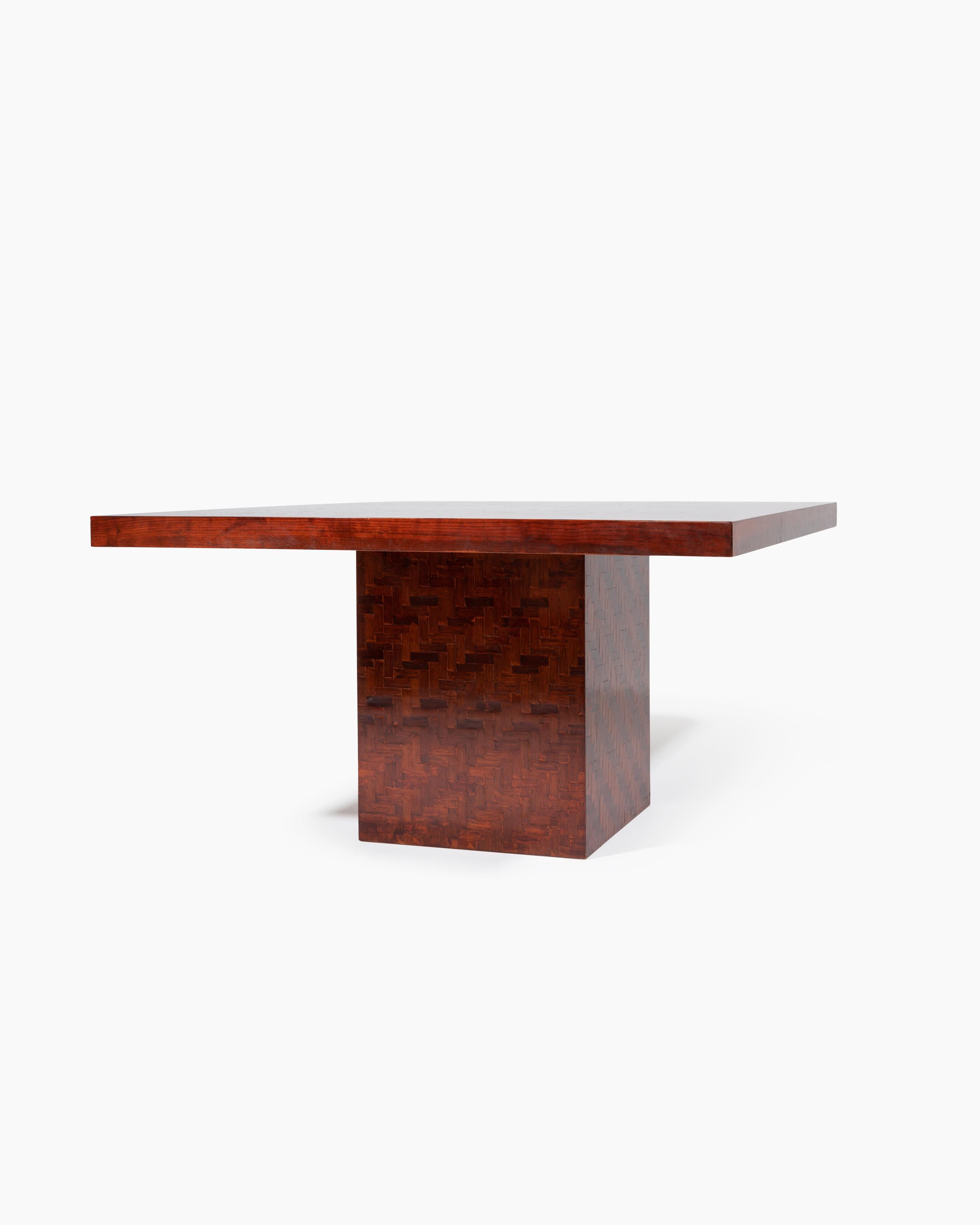 Square Dining Table for Turri with Dyed Banana Leaf Weaving ontop of Wood, 1970s In Good Condition For Sale In Beverly Hills, CA