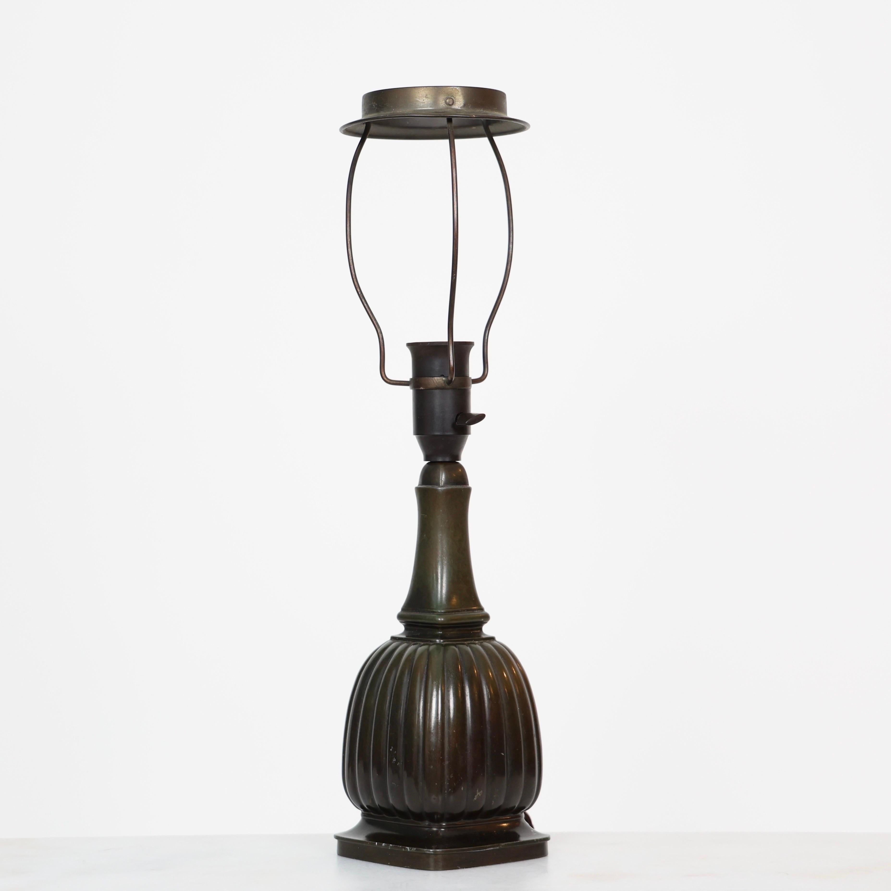 Metà XX secolo Square Diskometal Table Lamp by Just Andersen, 1930s, Denmark in vendita