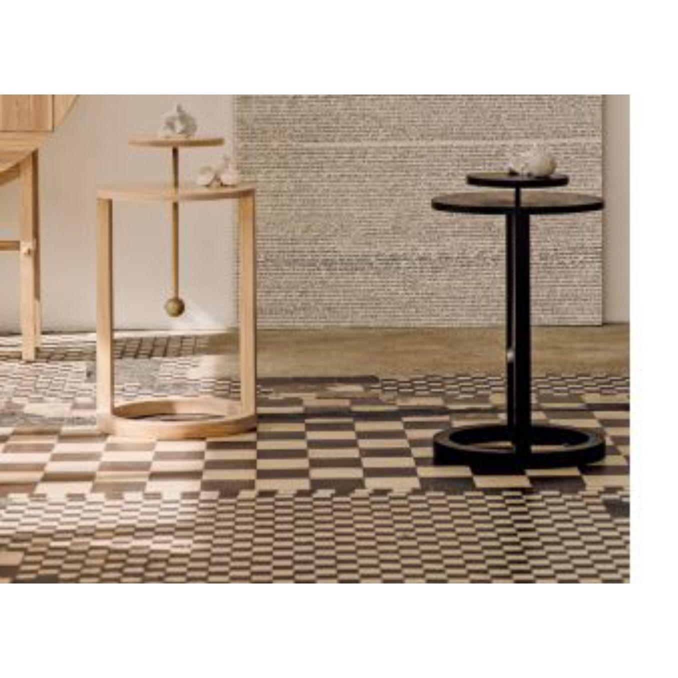 Postmoderne Table d'appoint Étagère Square Drop par Nów en vente