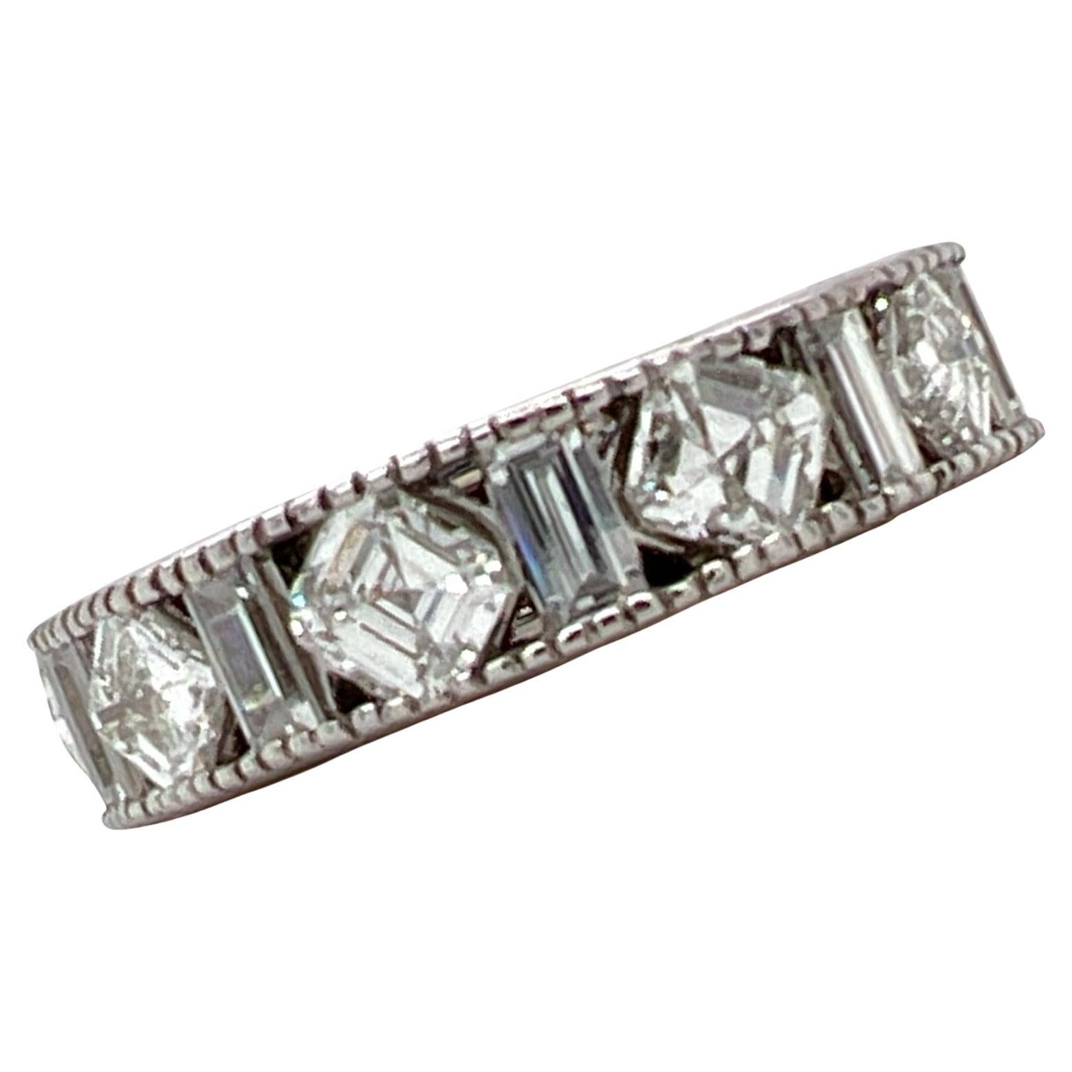 Square Emerald Cut Baguette Cut Diamond 18 Karat White Gold Wedding Band Ring For Sale