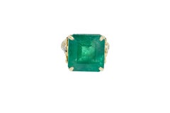 Square Emerald Diamond Cocktail Statement Unique Luxury Vintage Yellow Gold Ring
