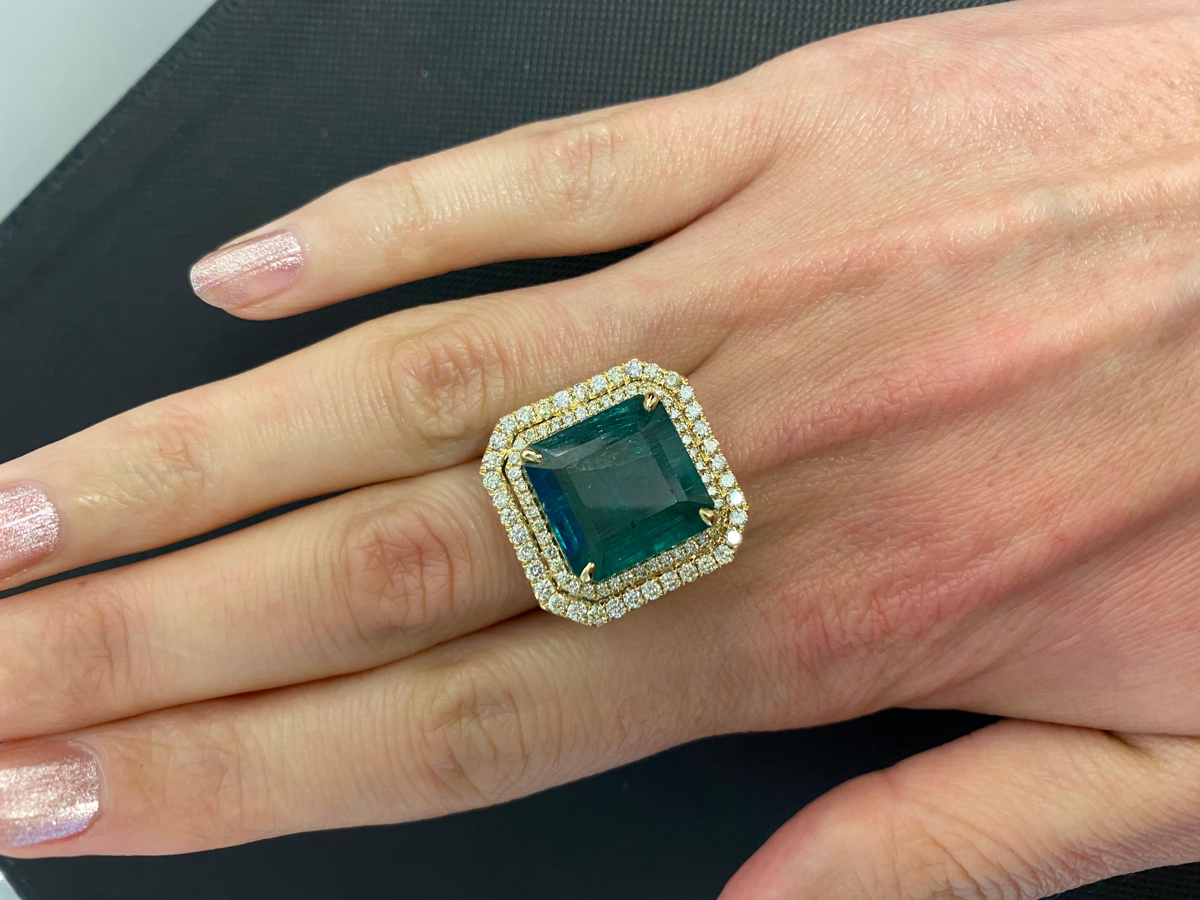 Square Emerald Diamond Halo Statement Unique Luxury Vintage Yellow Gold Ring In New Condition For Sale In Oakton, VA