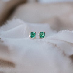 Square 1ct Emerald Earrings in 14k Yellow Gold