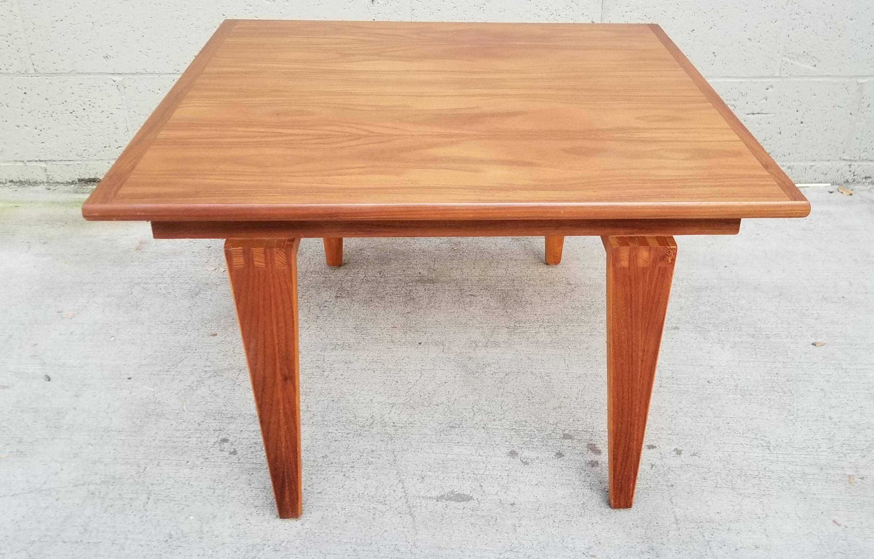 20th Century Square End or Coffee Table with Finger Joint Detail For Sale