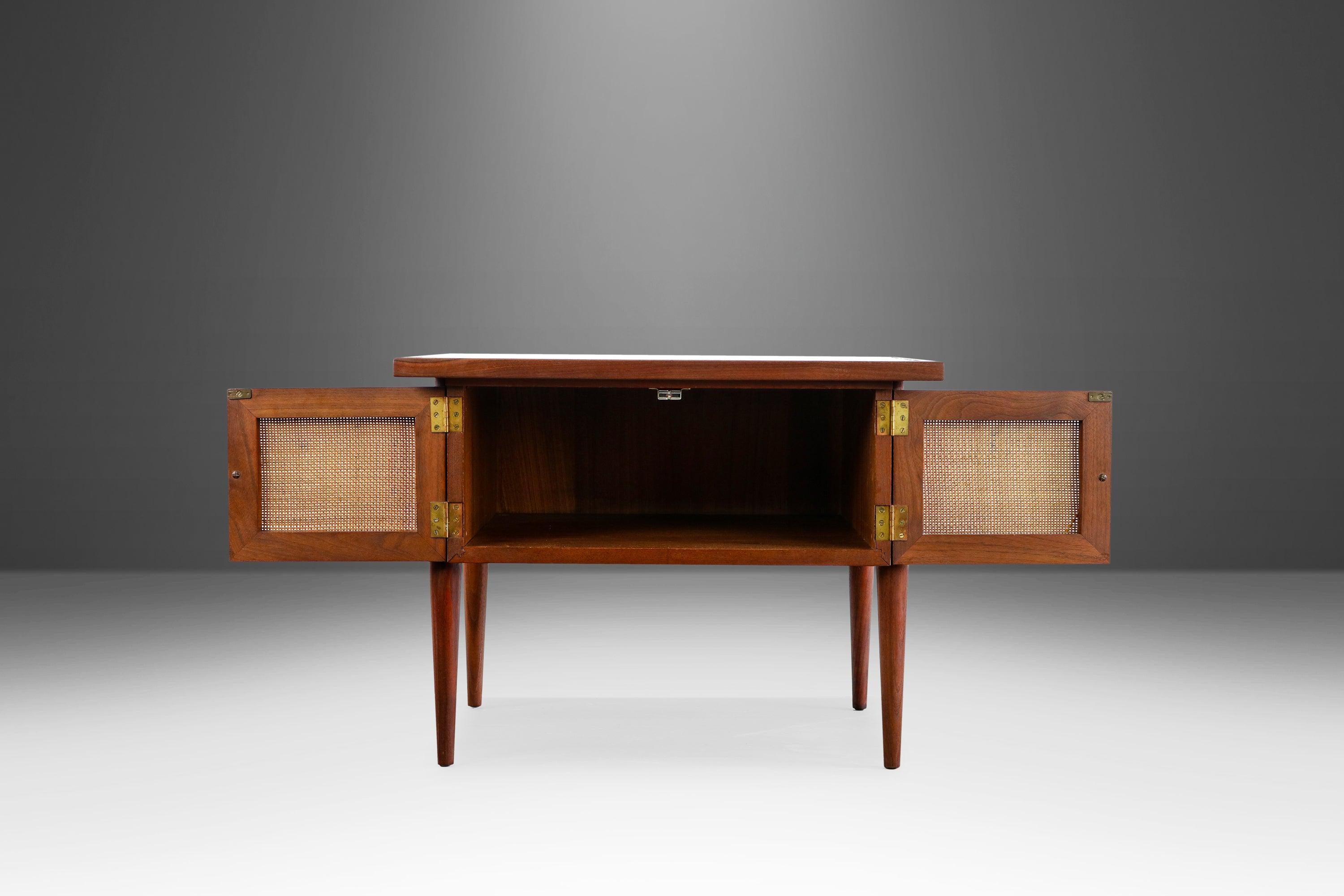 End Table Table in Cane and Walnut by Jack Cartwright for Founders, USA, c 1960s 9