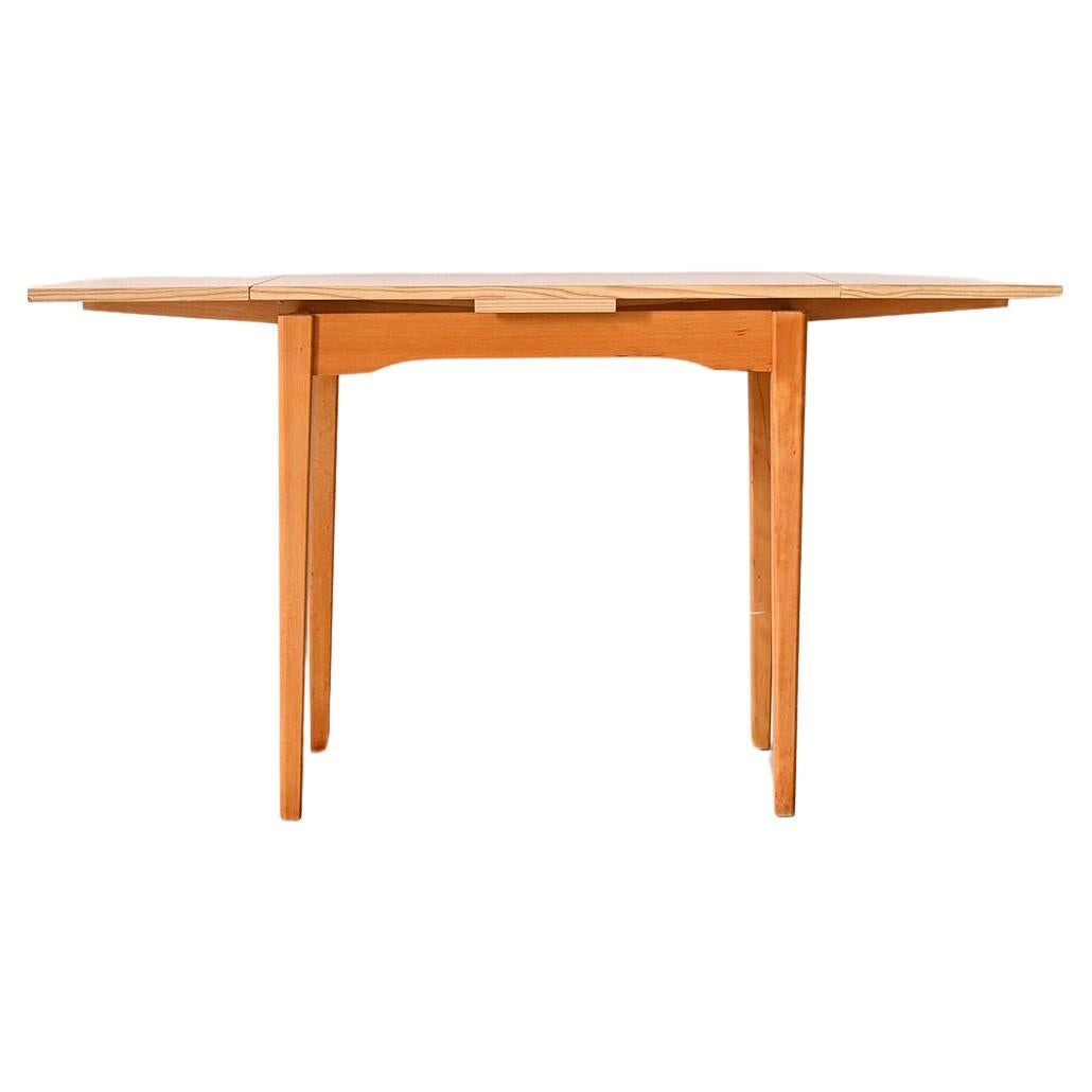 Square extendable formica table