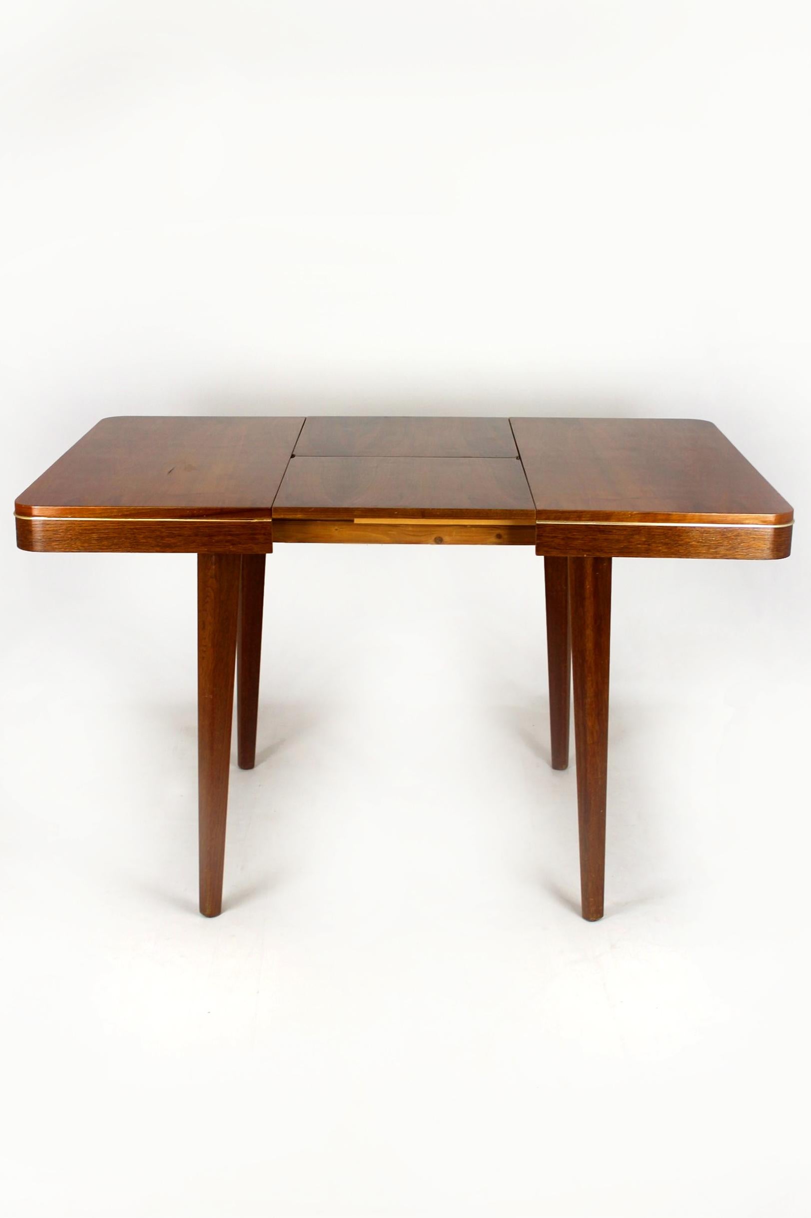 Square Extendable Table from Jitona, 1960s In Good Condition In Żory, PL
