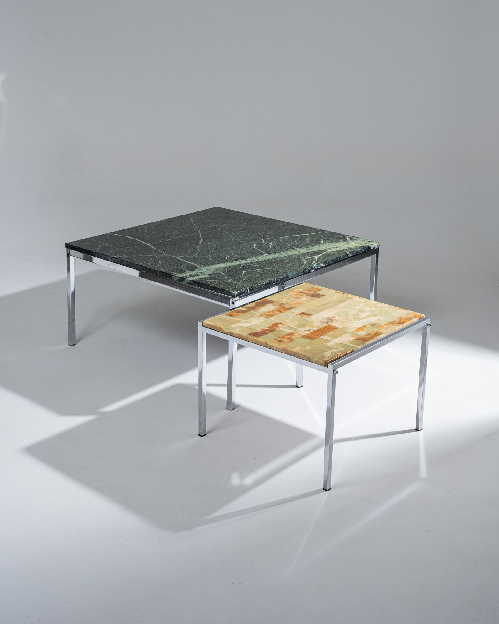 Square green marble coffee table, 1970s For Sale 3