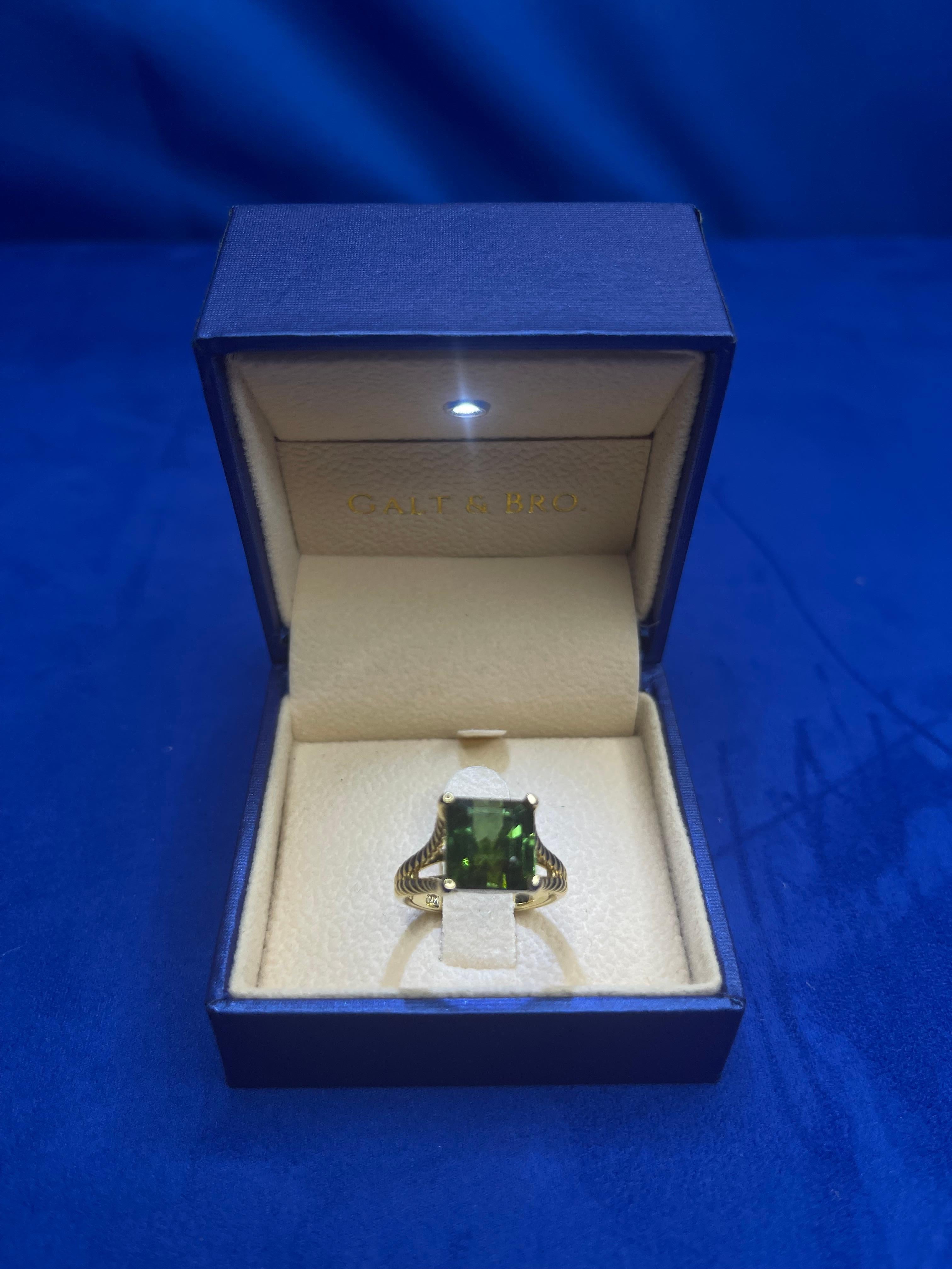Square Emerald Asscher Green Tourmaline Rope Split Shank Unique Yellow Gold Ring For Sale 1