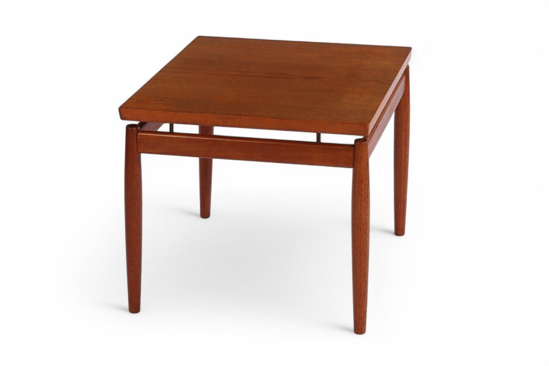 Mid-Century Modern Square Grete Jalk Coffee / Side Table in Teak For Sale