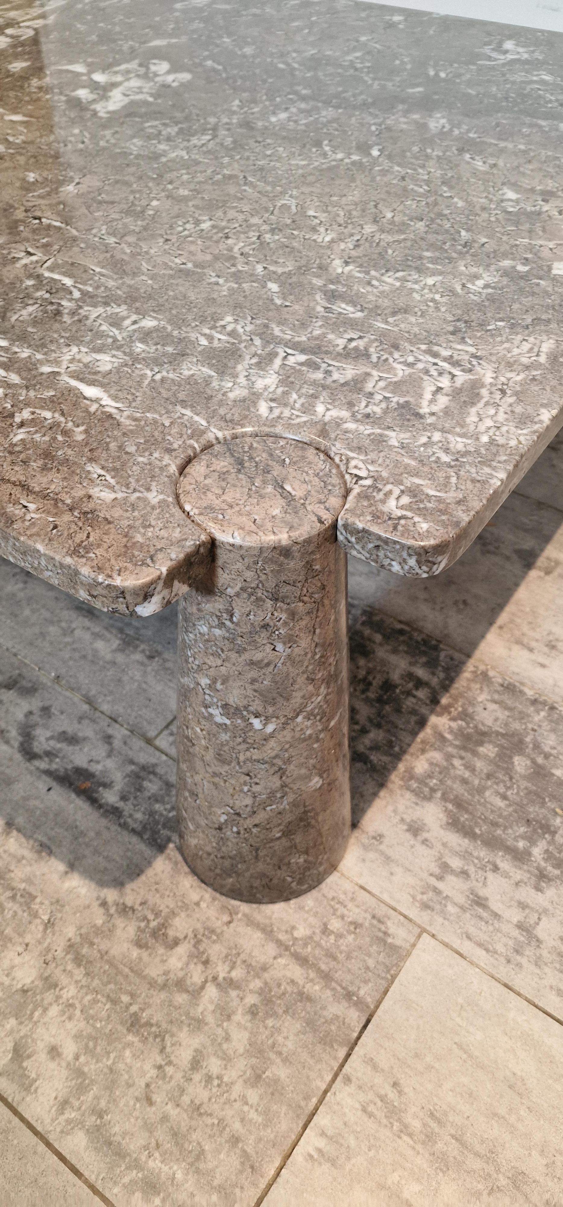 Mid-Century Modern Square Grey Marble Coffee Table and scale form Angelo Mangiarotti  For Sale