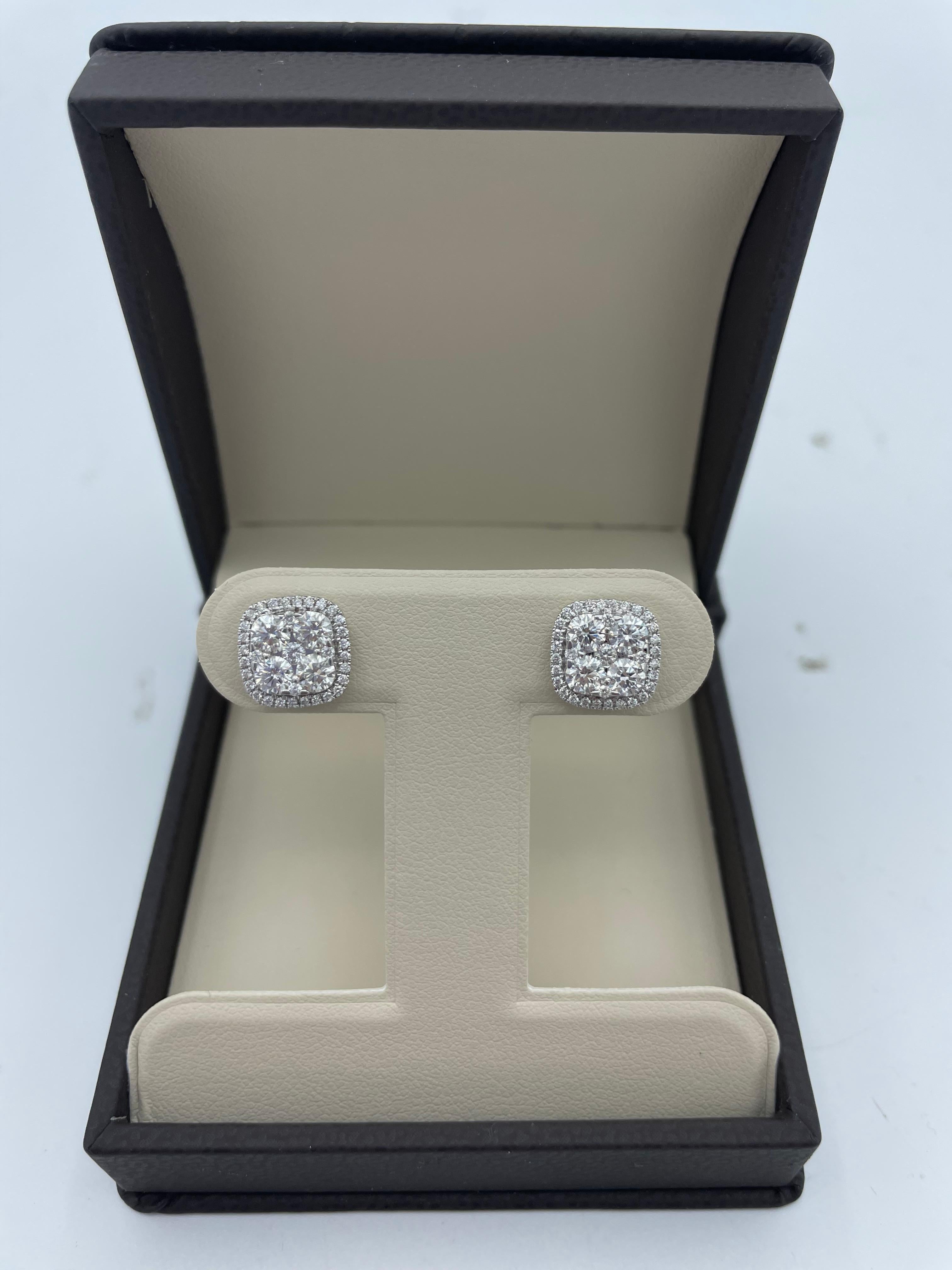 Quadratische Halo-Diamant-Ohrringe (Zeitgenössisch) im Angebot