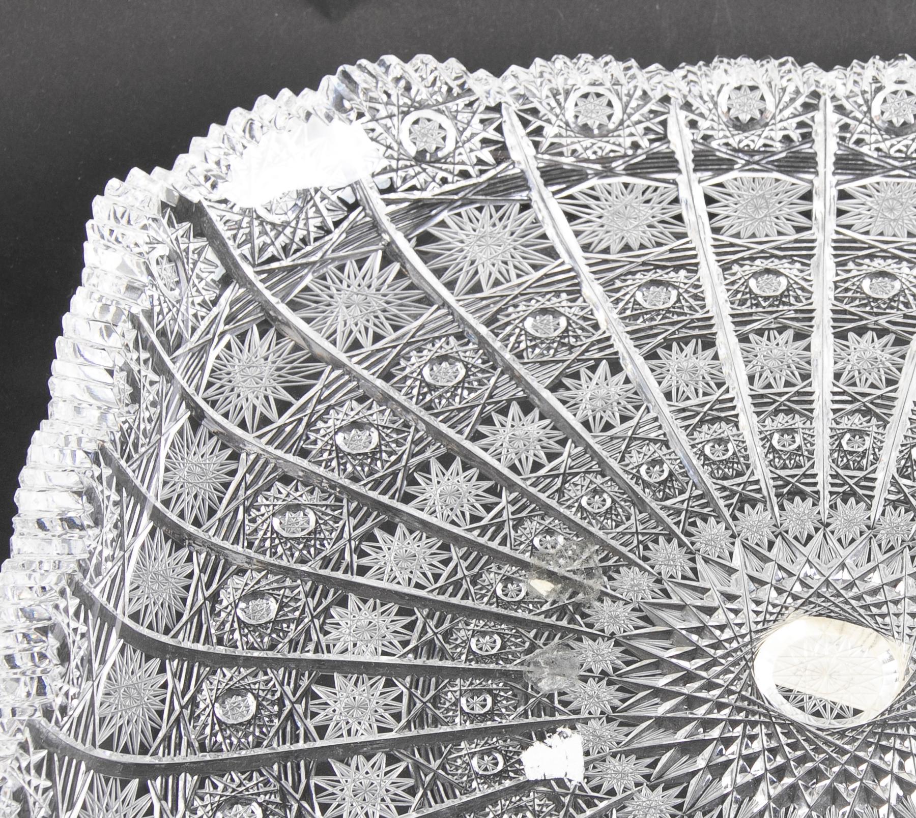 Square Hand-Cut Bohemian Crystal Tray For Sale 5