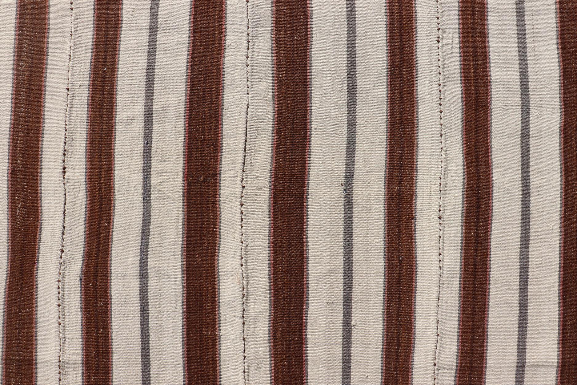 Measures: 5'6 x 7'2 
Square Hand Woven Vintage Turkish Kilim Rug with Stripes in White & Brown. Keivan Woven Arts / Rug EN-14191, country of origin / type: Turkey / Kilim, circa 1950.

This vintage flat-woven Kilim features a minimalist design