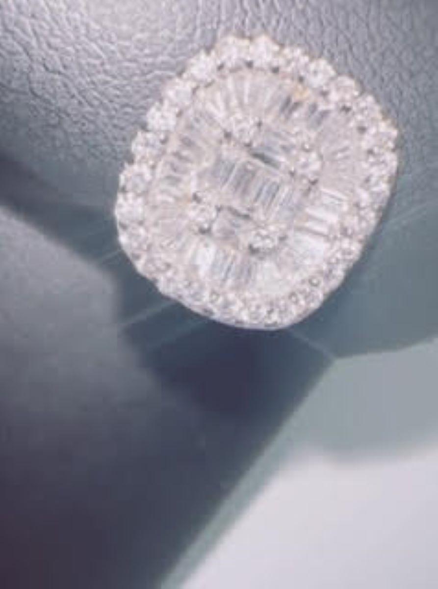 Orecchini a perno quadrati con diamante illusorio In condizioni Nuovo in vendita a Miami, FL