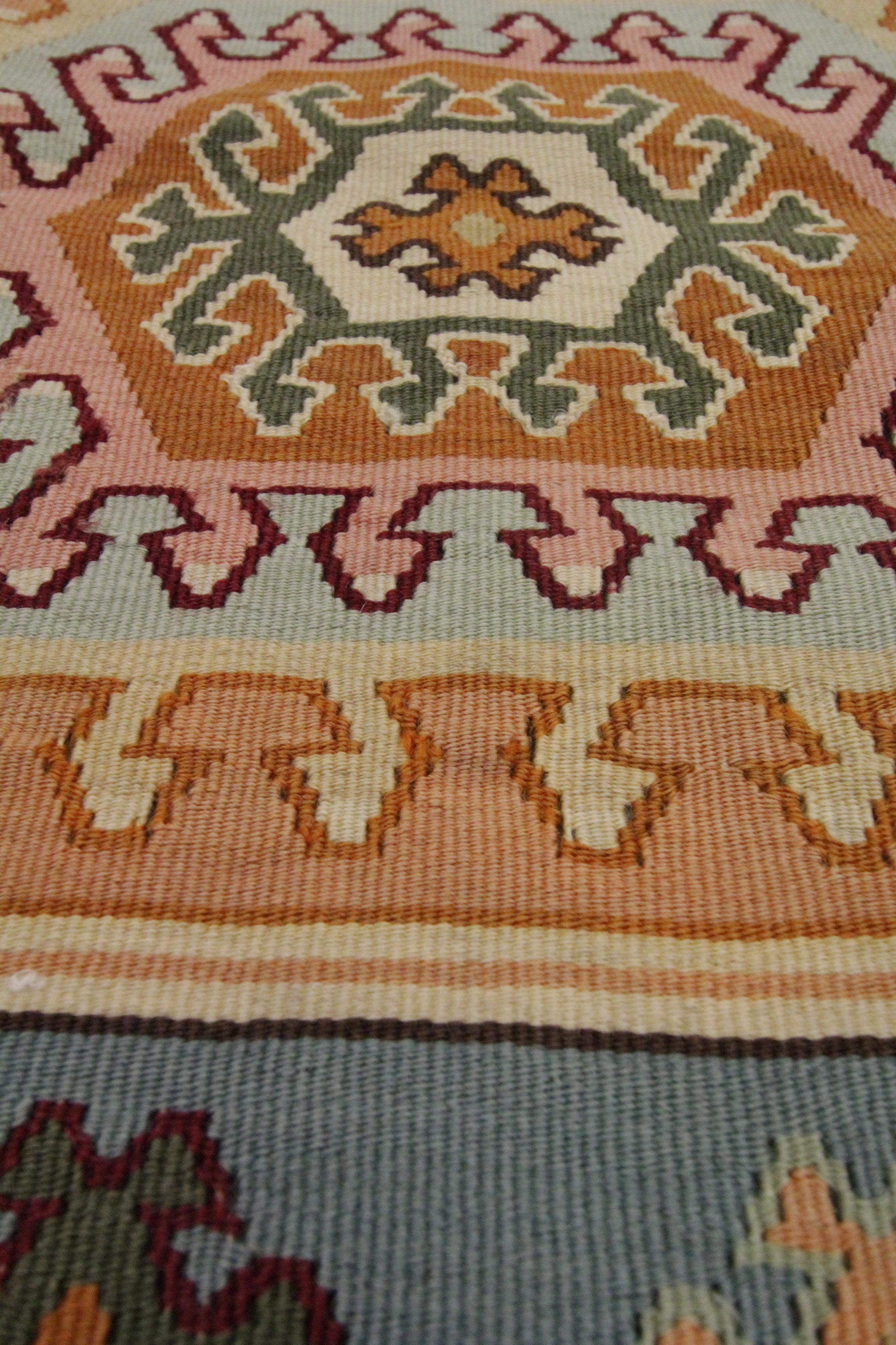 Vegetable Dyed Square Kilim Rug Handwoven Antique Rug Traditional Wool Livingroom Rug