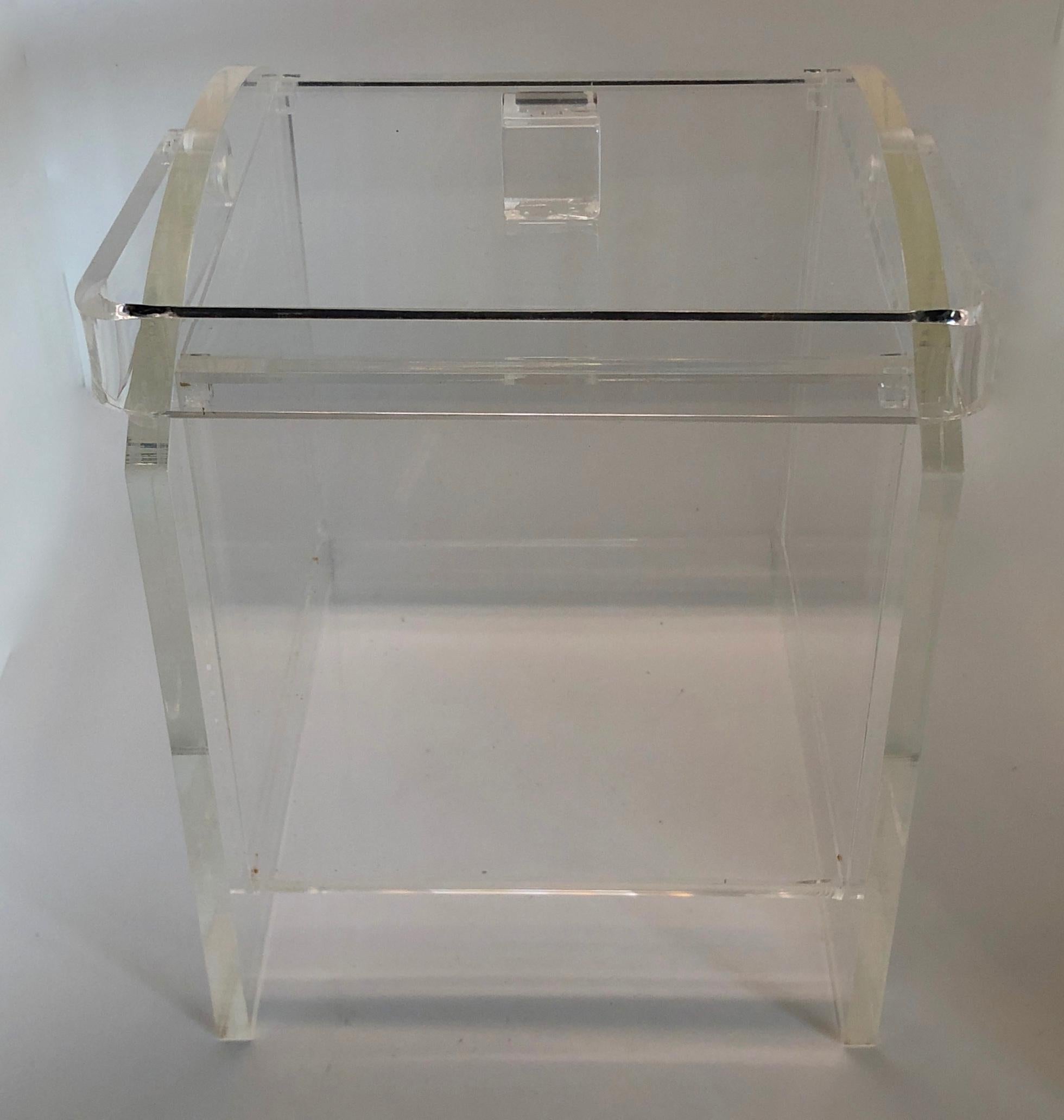 Mid-Century Modern Square Clear Lucite Barware Ice Bucket with Lucite Lid and Lucite Handle