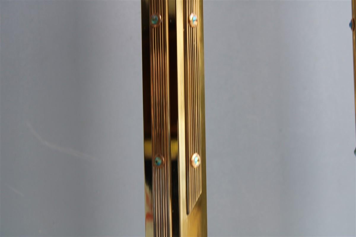 Quadratische Luxus-Kerzenleuchter Italienisches Design 1960er Jahre Massiv Messing Brutalist Gold (Moderne der Mitte des Jahrhunderts) im Angebot