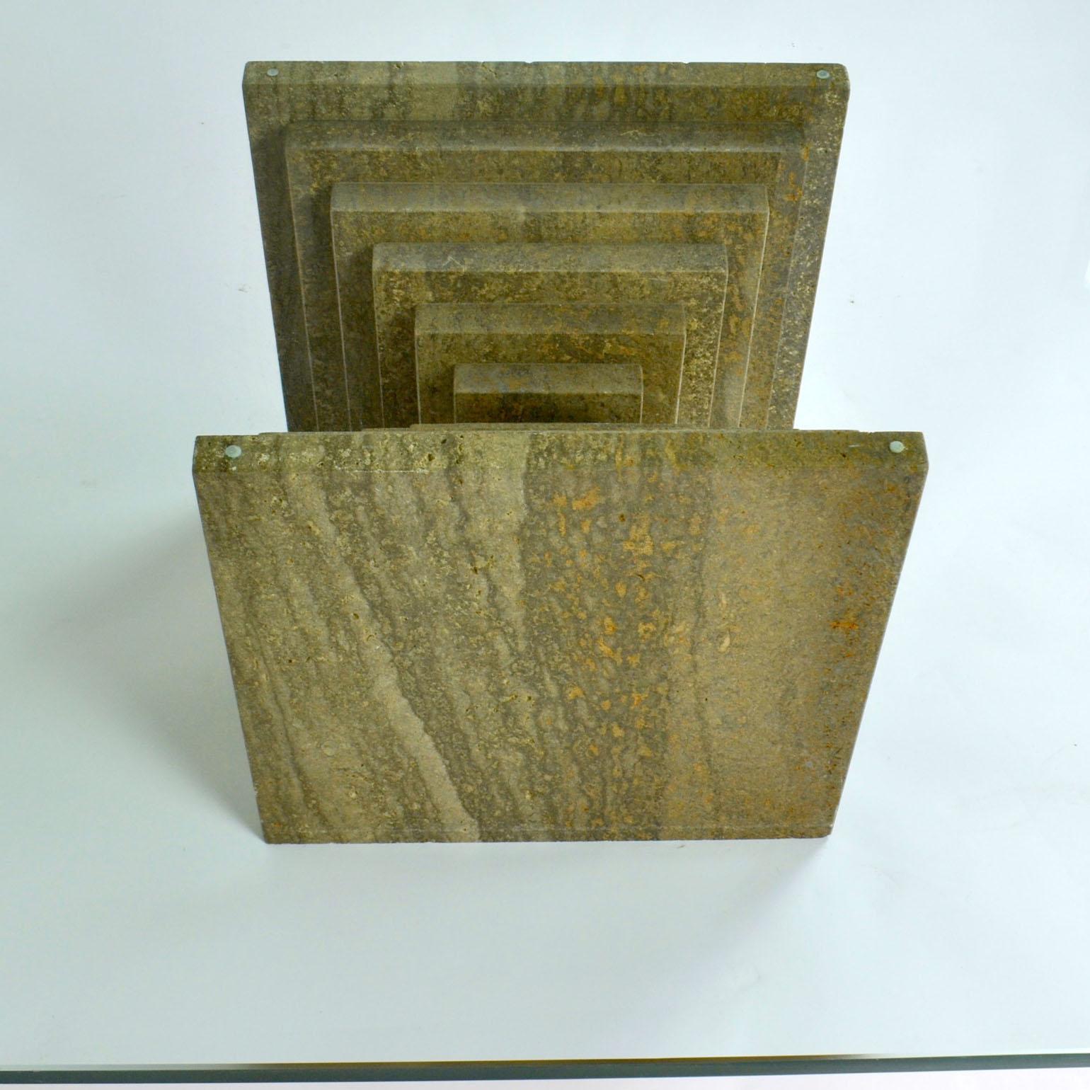 Quadratischer Couchtisch mit Marmorsockel und Glasplatte, Carlo Scarpa zugeschrieben im Angebot 11