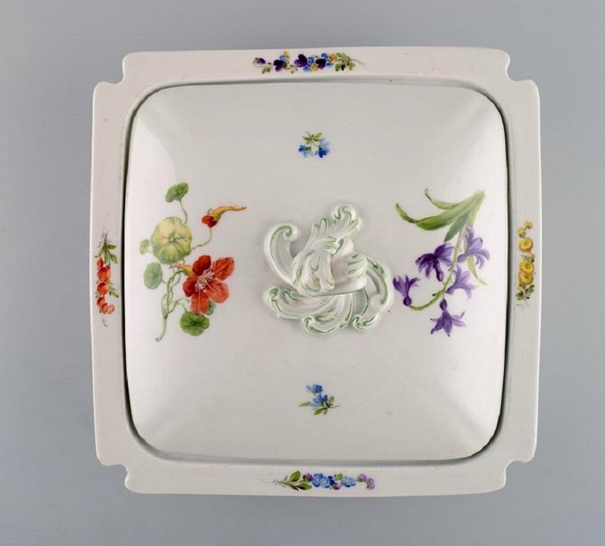 Square Meissen Porcelain Lidded Tureen with Turned Lid Knob, Late 19th C In Excellent Condition In Copenhagen, DK