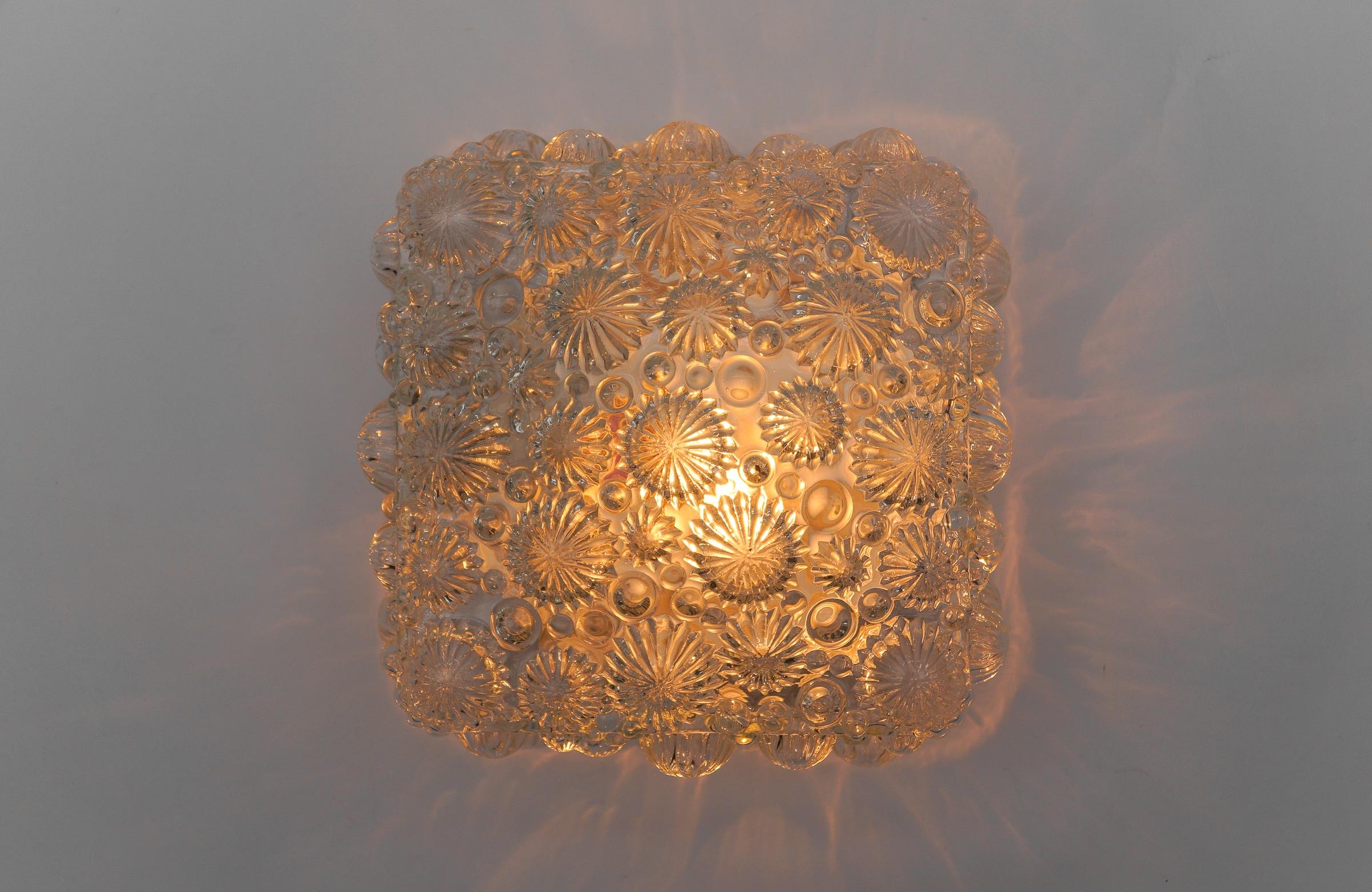 Square Mid-Century Modern 3D Fossil Shell Shape Flush Mount Lamp, 1960s For Sale 1