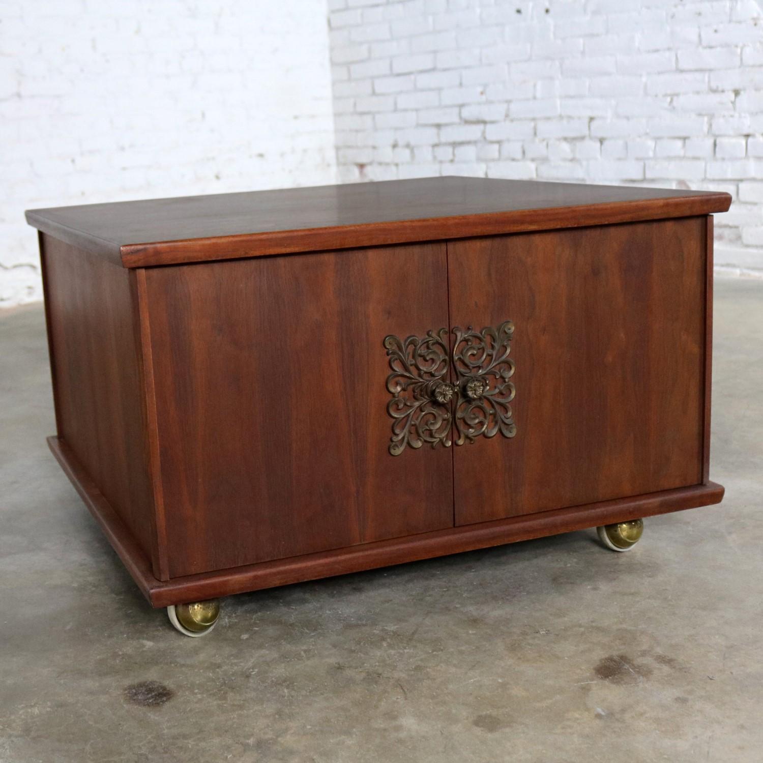 Square Midcentury Walnut Rolling End Table Storage Cabinet on Brass Ball Caster In Good Condition In Topeka, KS