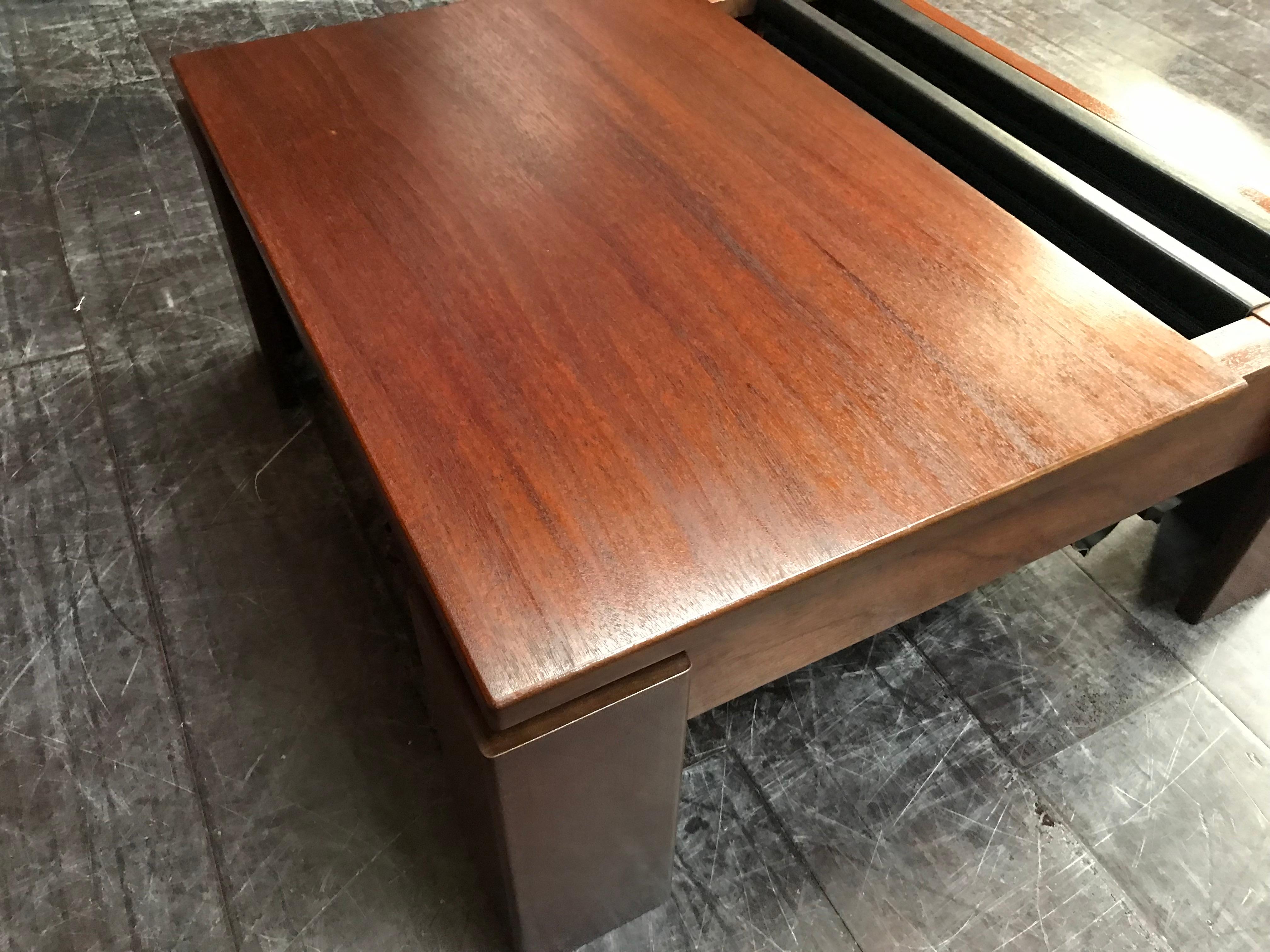 Square Minimalist Midcentury Teak Coffee Table with Twin Magazine Pockets For Sale 6