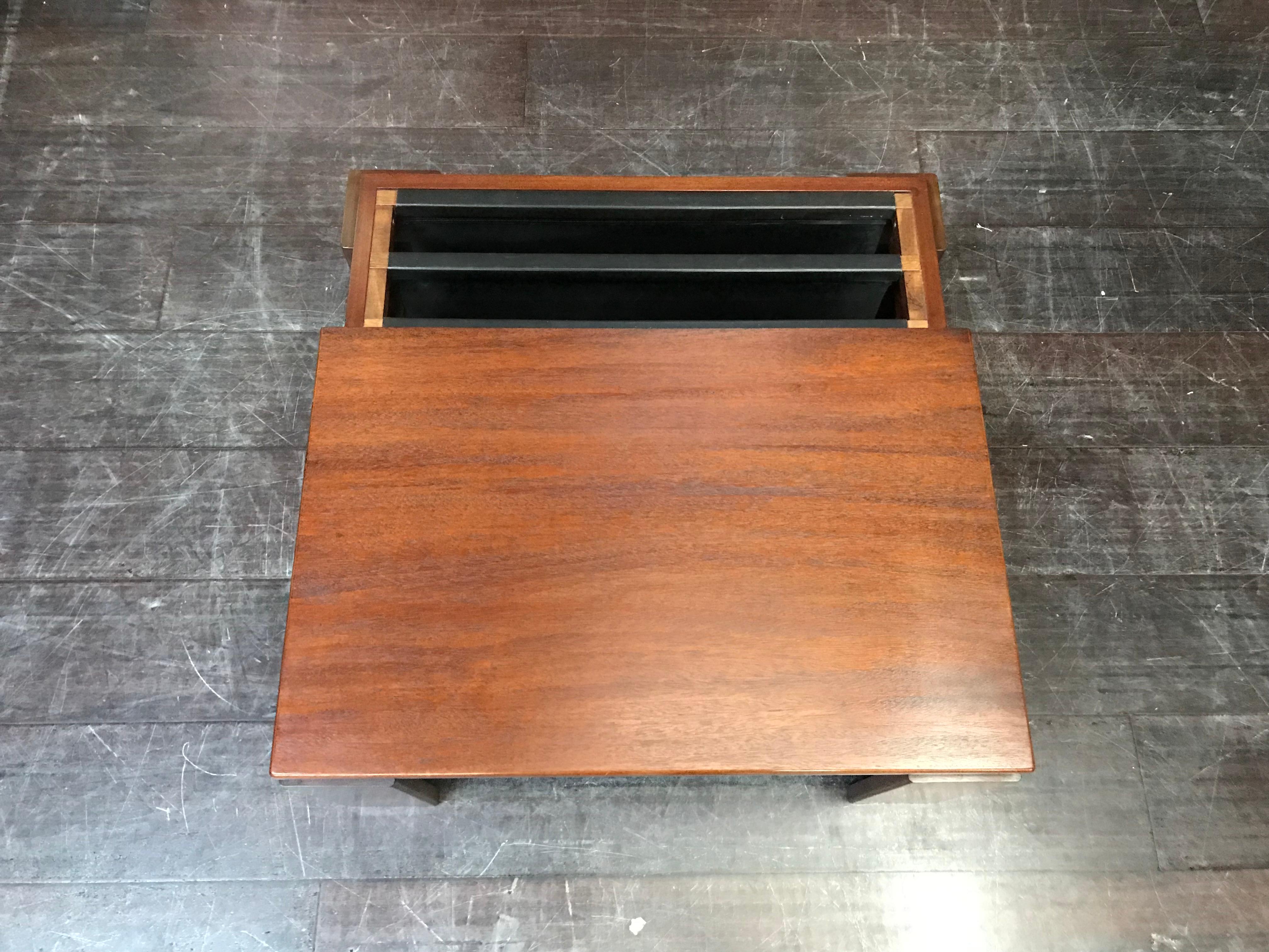 20th Century Square Minimalist Midcentury Teak Coffee Table with Twin Magazine Pockets For Sale