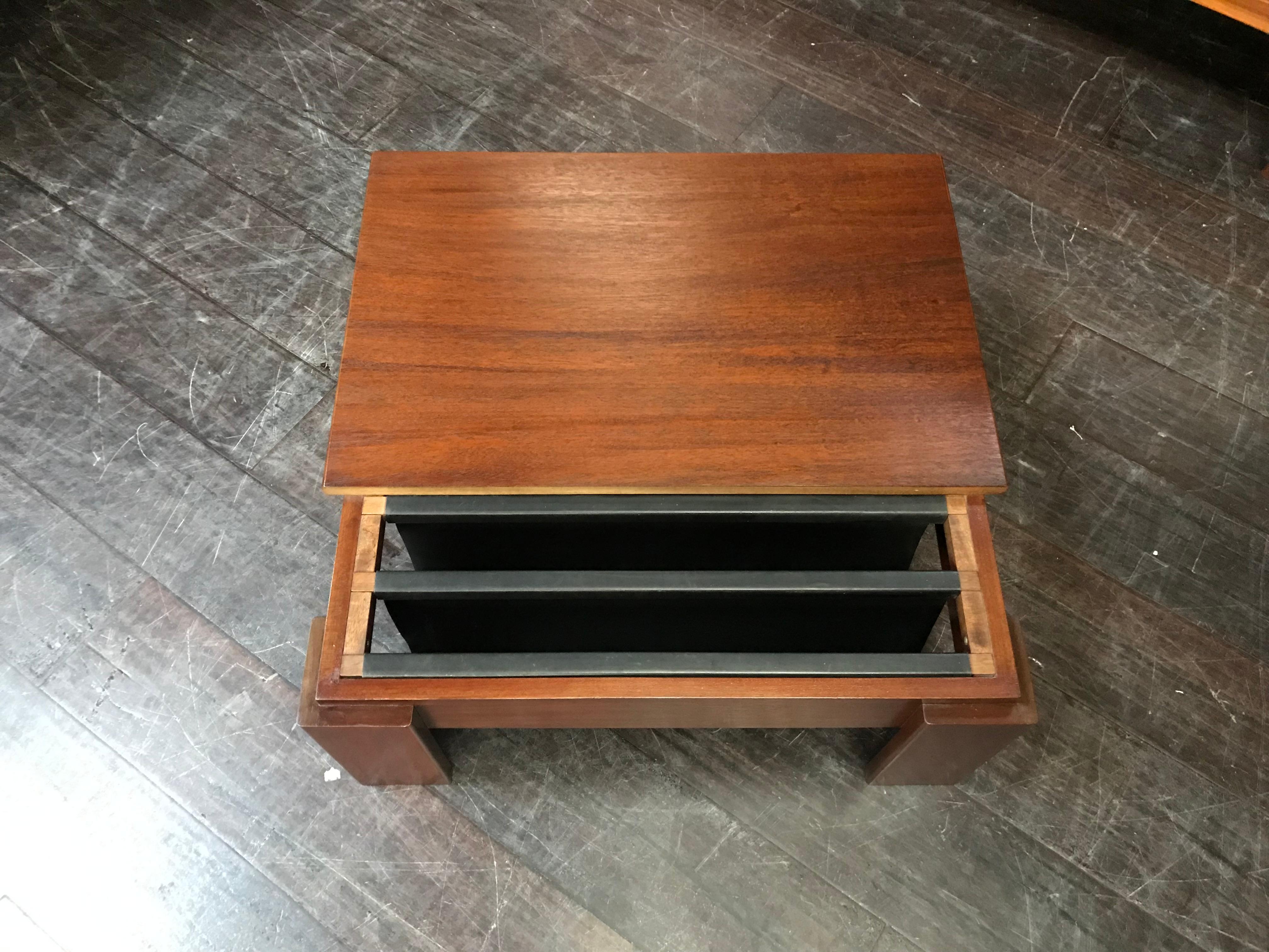 Square Minimalist Midcentury Teak Coffee Table with Twin Magazine Pockets For Sale 2