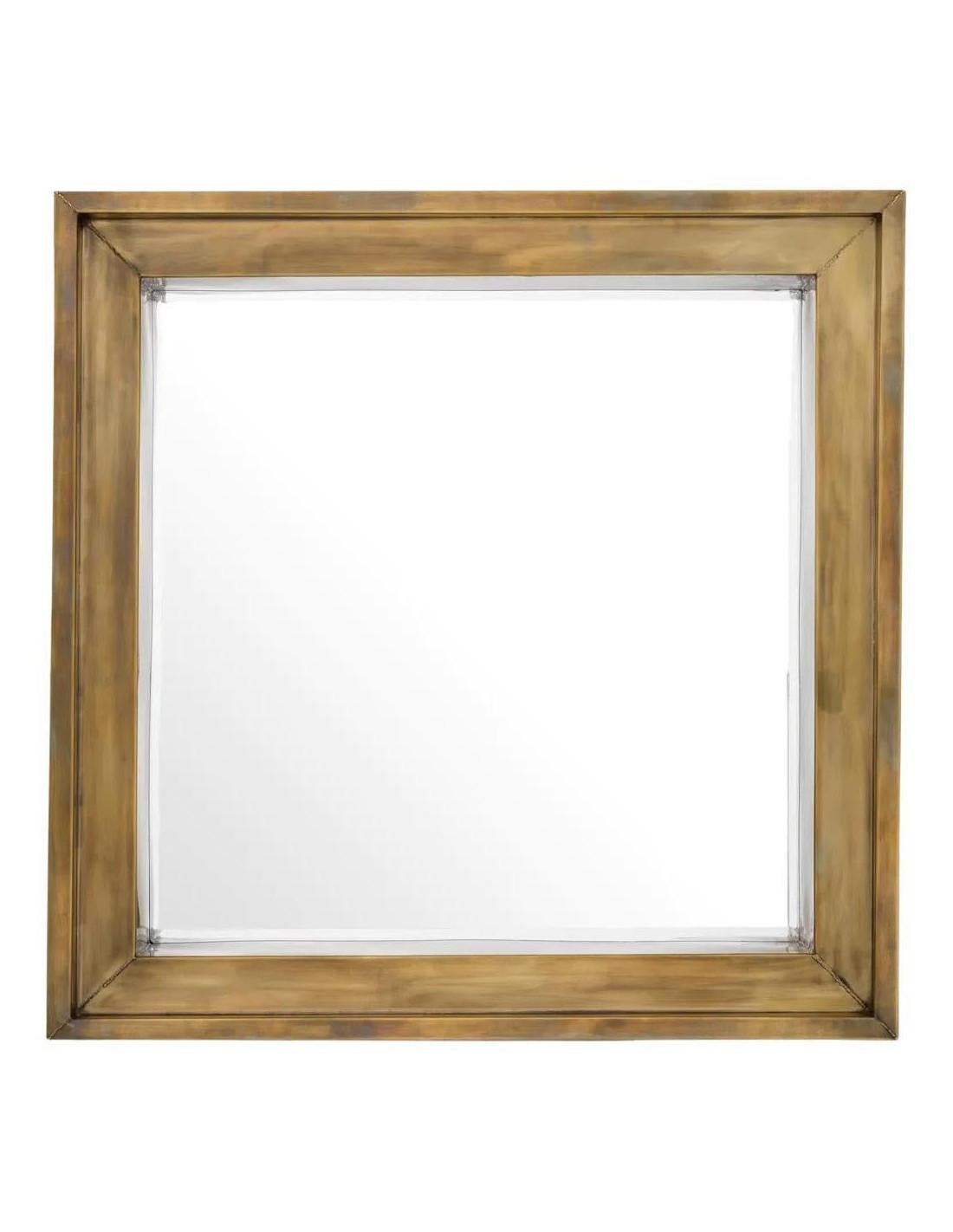 Francese Specchio quadrato, finitura in ottone vintage. in vendita