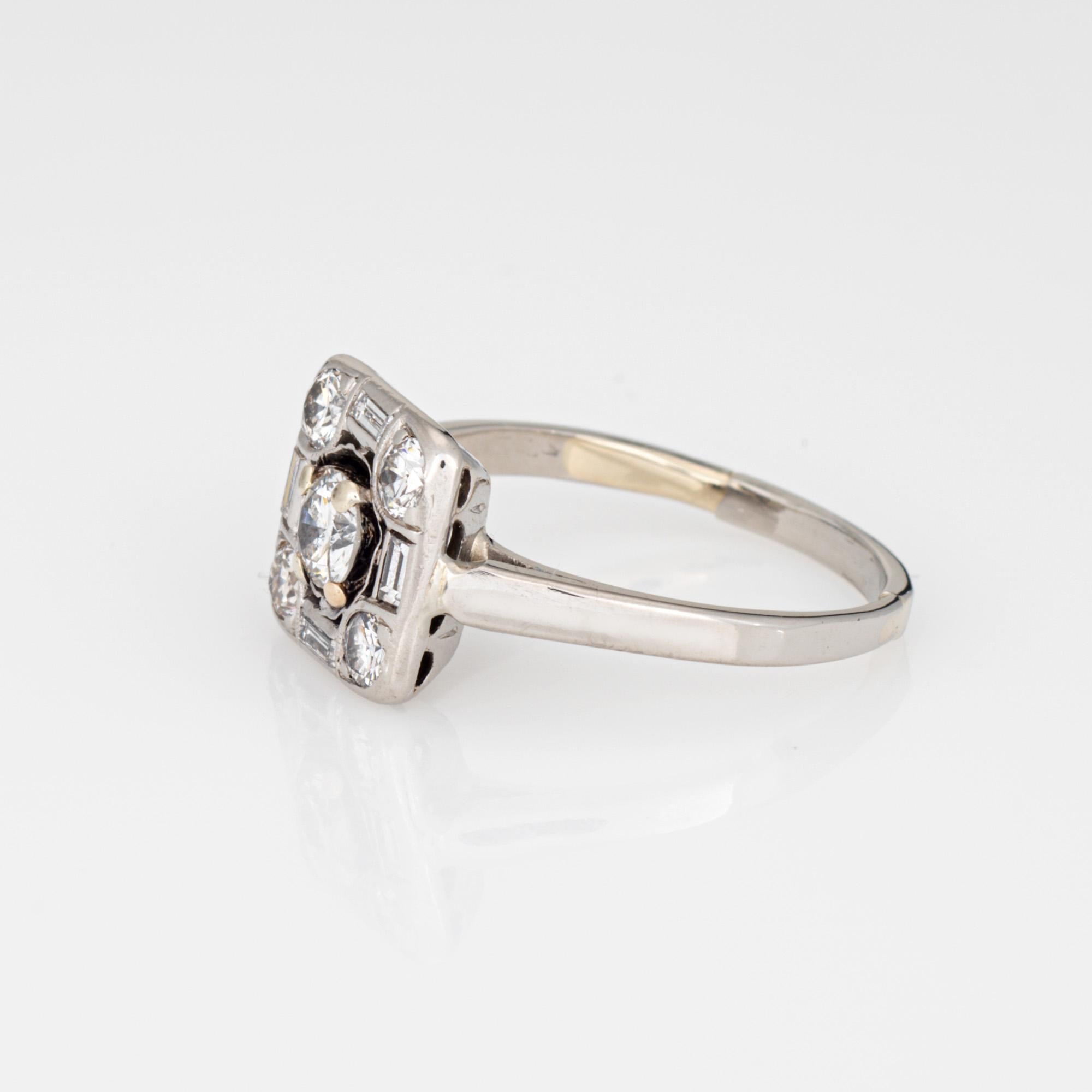Taille mixte Bague en or blanc 14 carats avec diamants tailles mixtes, taille 6,75, milieu du siècle dernier en vente