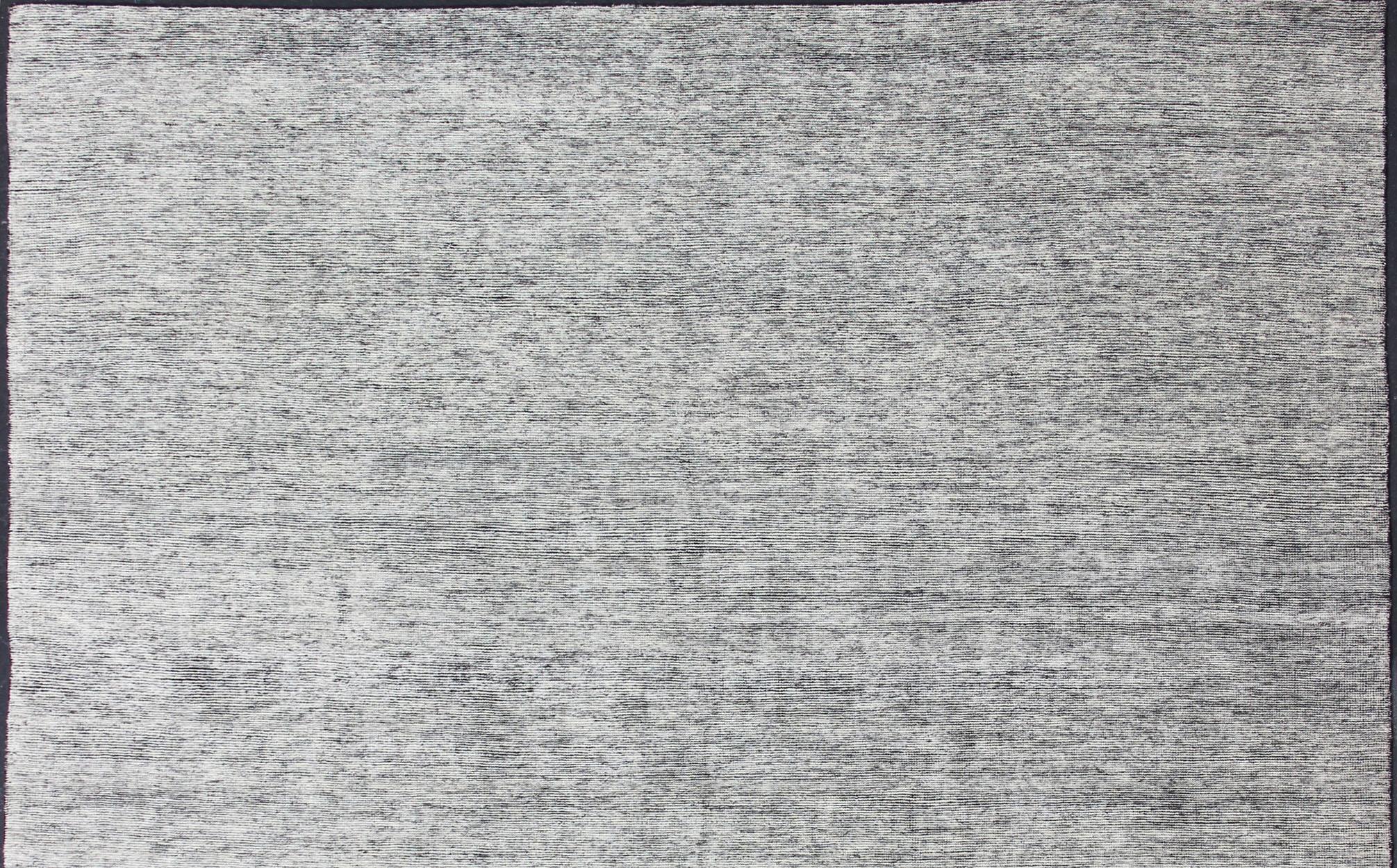 A perfect square modern rug in Minimalist solid white color and distressed pile. Rug /HN-1043-J2-, country of origin / type: India / modern piled rug.

 With a unique blend of historical and modern design, this dynamic composition is beautifully