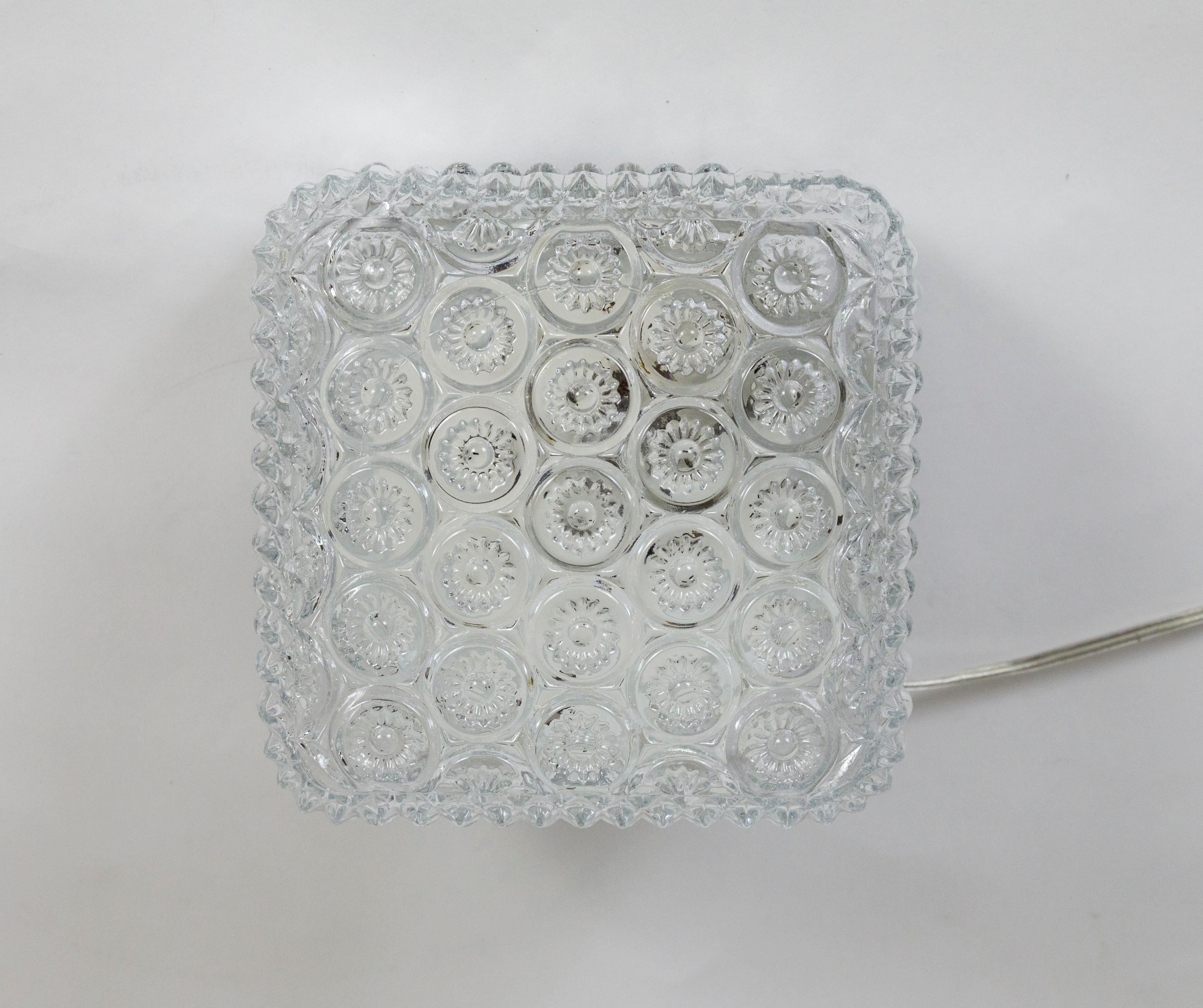 Square Molded Glass Flower Motif Flush Mount Light In Good Condition For Sale In San Francisco, CA