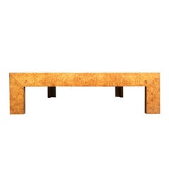 Table basse carrée monumentale en bois de ronce moderne du milieu du siècle dernier d'après Milo Baughman