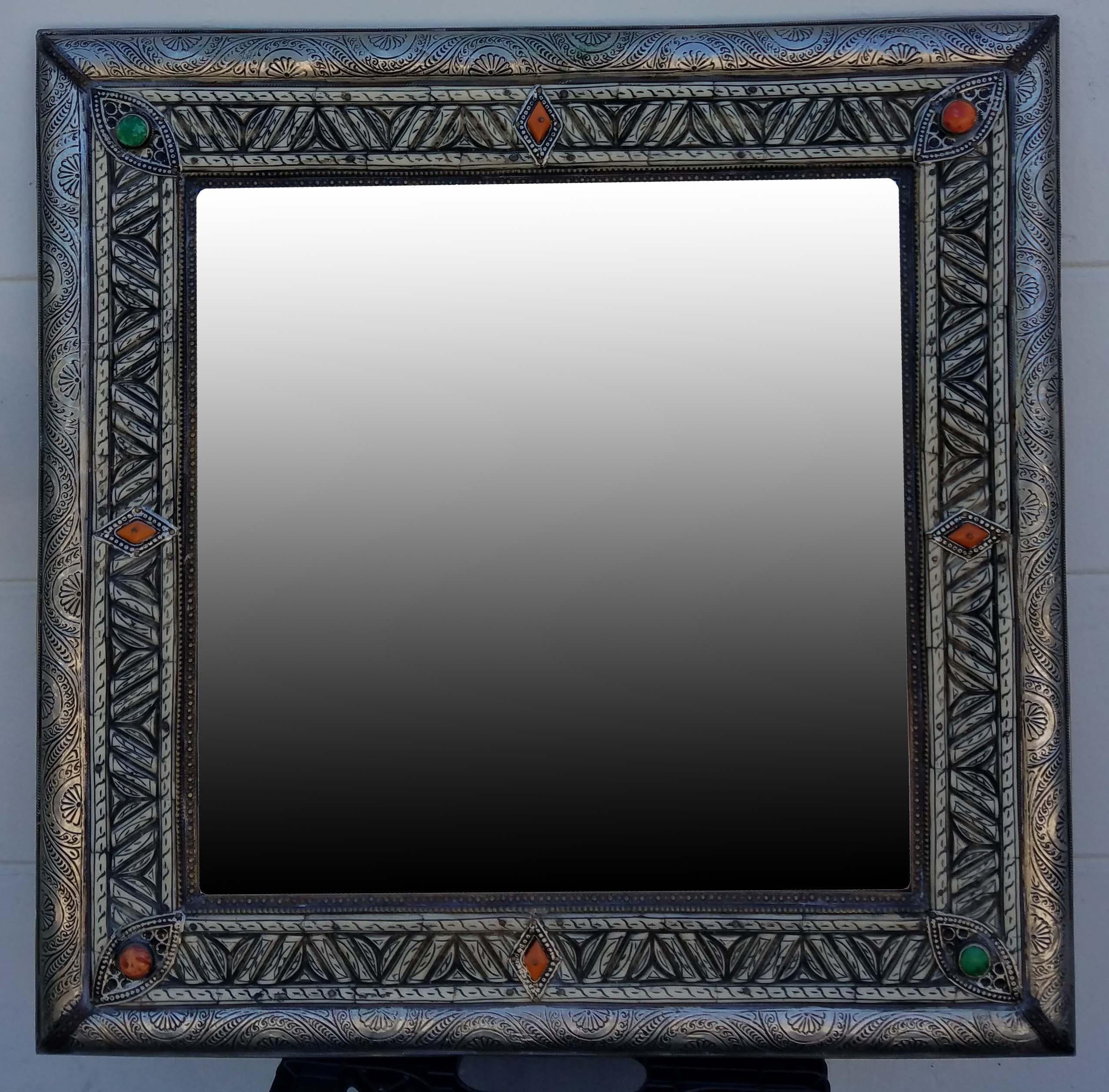 Large metal inlaid and camel bone Moroccan mirror. Made in the city of Marrakech. Square shape measuring approximately 25