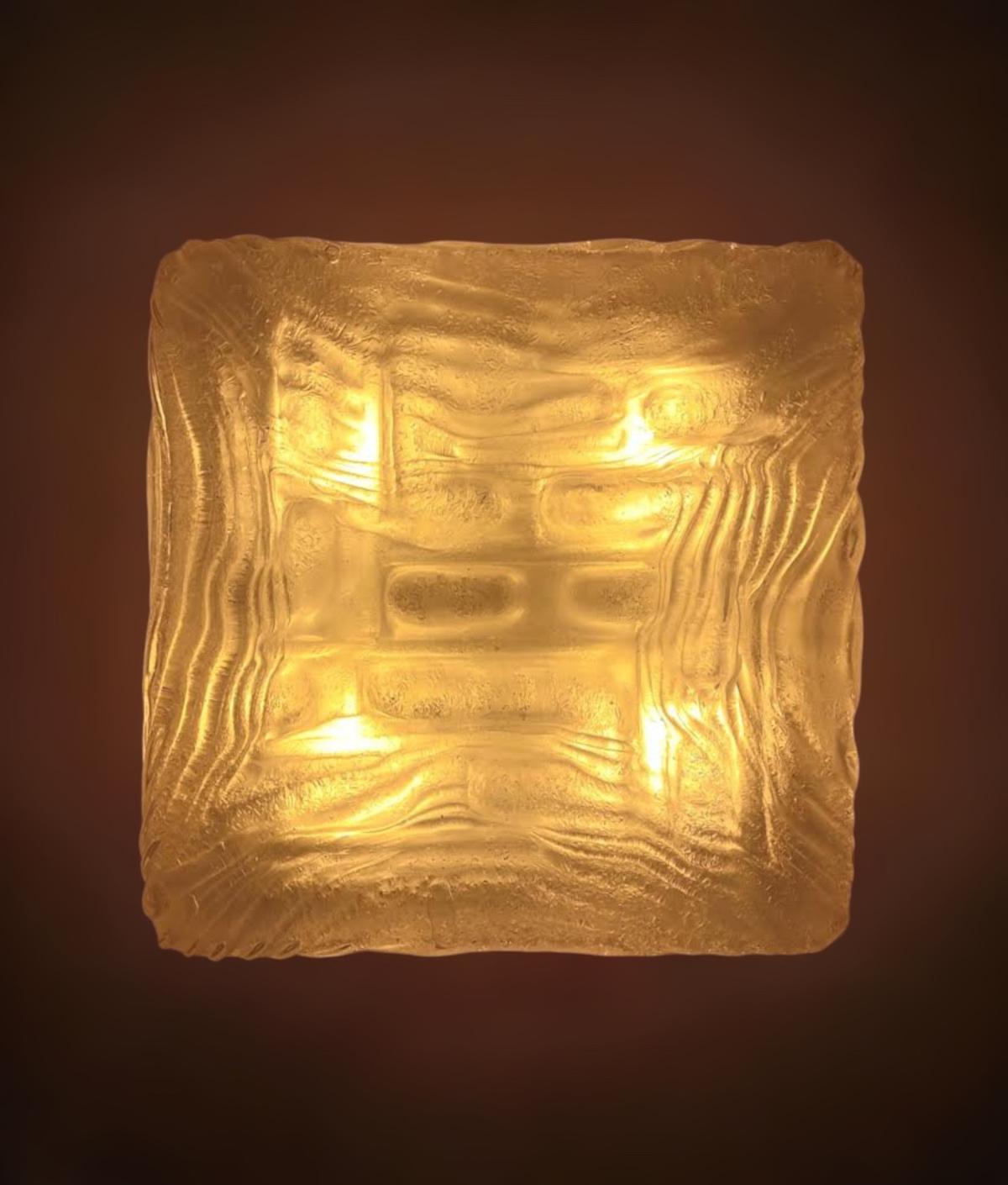 Quadratischer Murano-Wandleuchter / Einbaubeleuchtung von Mazzega (Muranoglas) im Angebot
