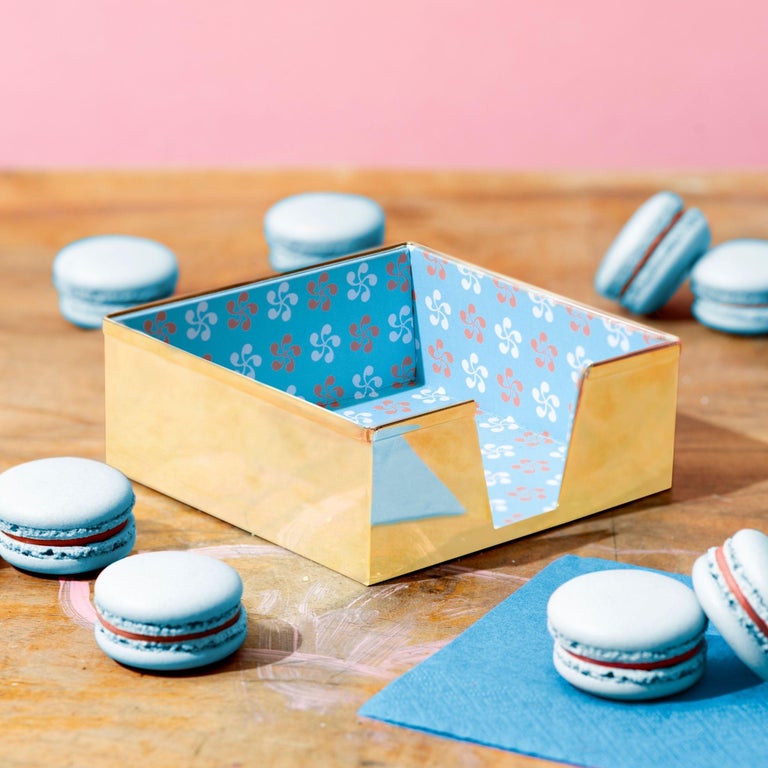 Treasure squared napkin holder For Sale at 1stDibs