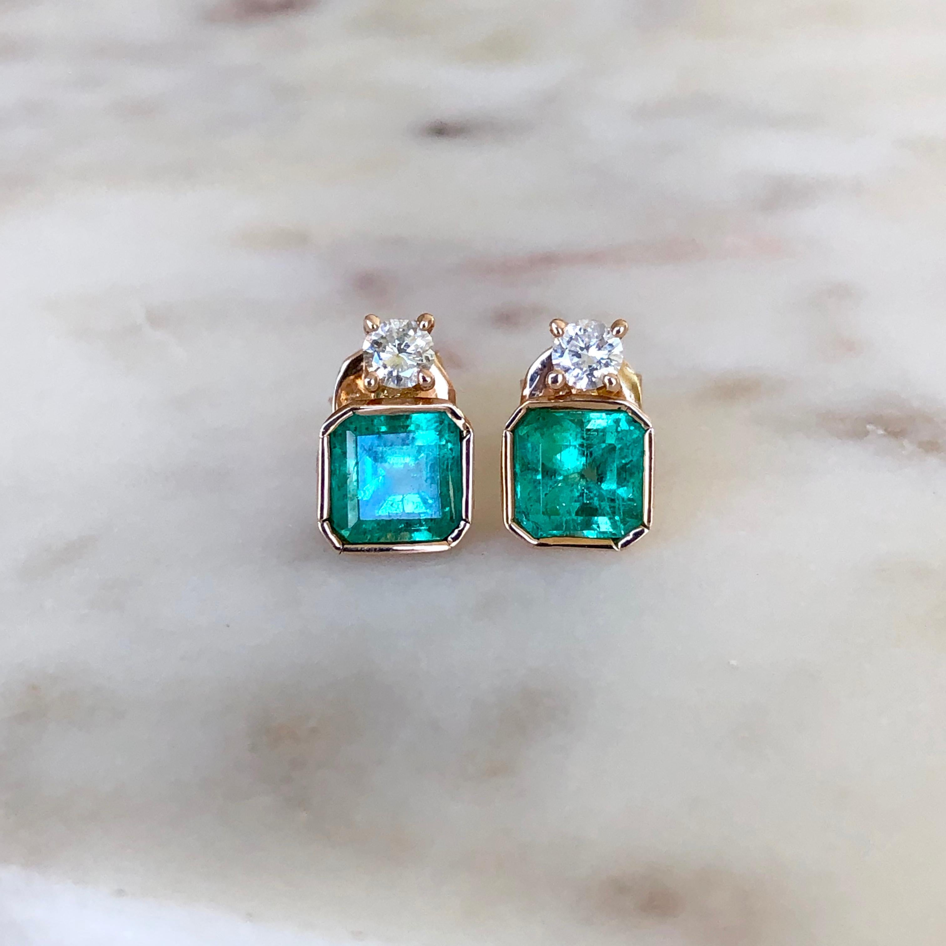 Emerald Cut Square Natural Colombian Emerald and Diamond Stud Earrings Gold For Sale