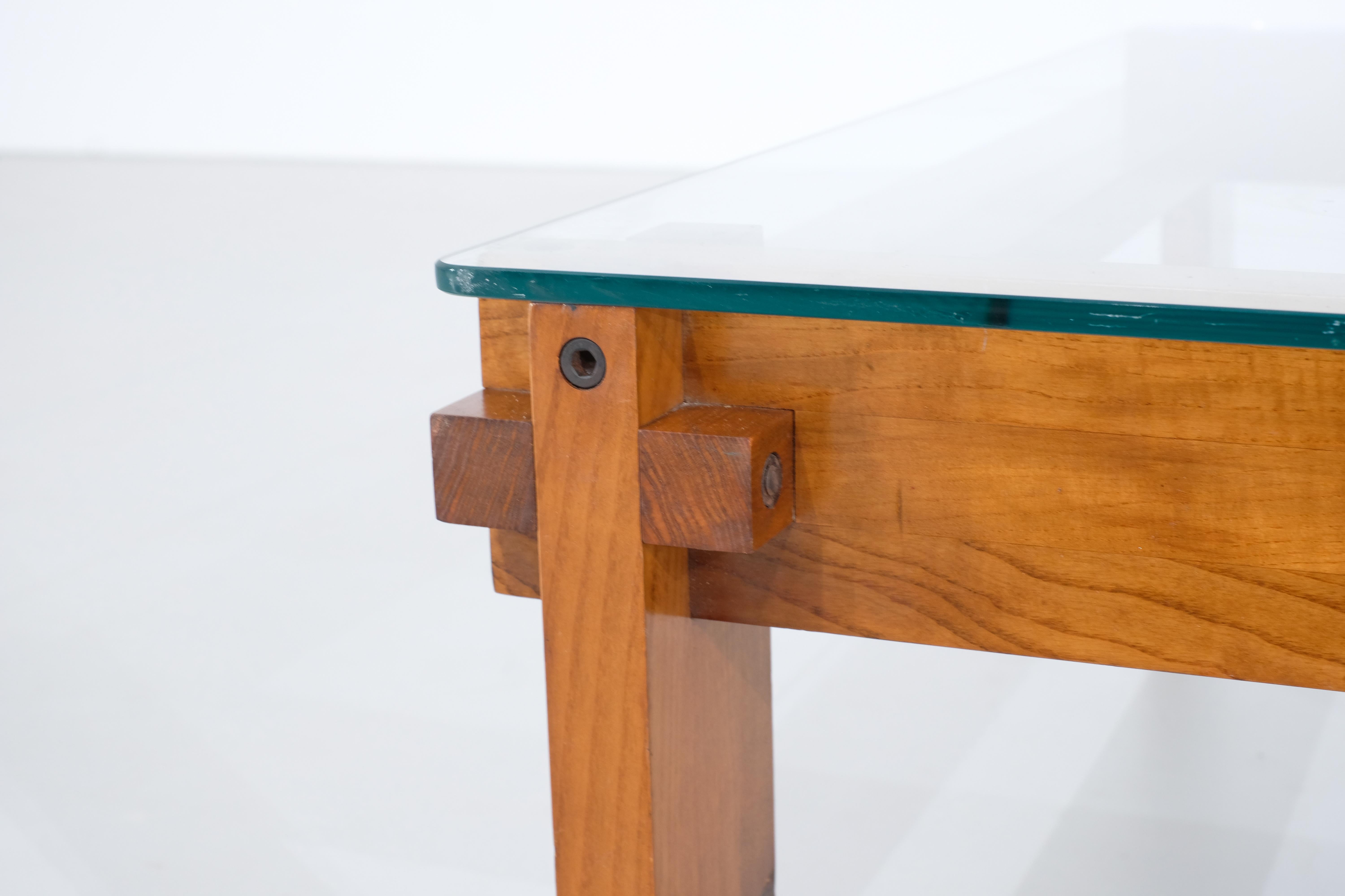 Wood Square oak coffee table, Italy - 1970s For Sale