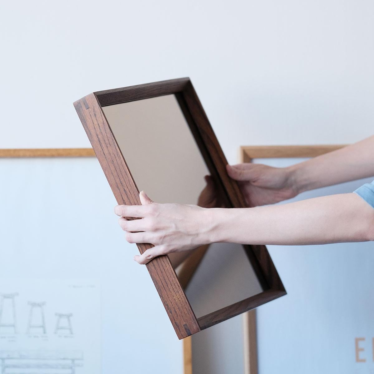 The REGULAR Series Square Oak-Framed Mirror is a timeless reflection of natural elegance and handcrafted quality. Made entirely from solid oak wood, each mirror is individually handcrafted, showcasing the unique grain patterns and organic textures