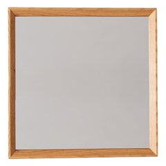 Square Oak-Framed Mirror – REGULAR Series (40x40 cm)